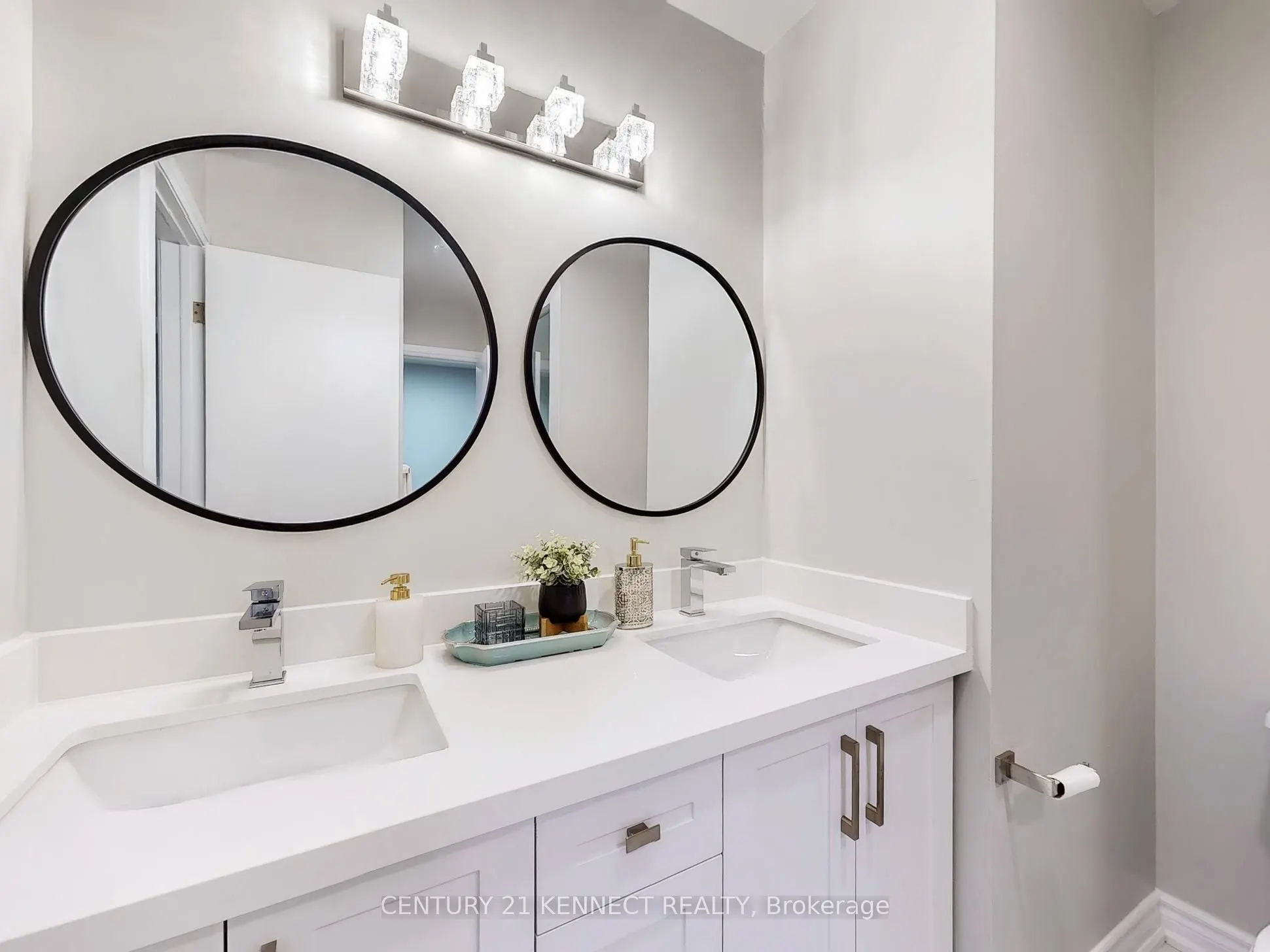 105 Carlton Road, #8