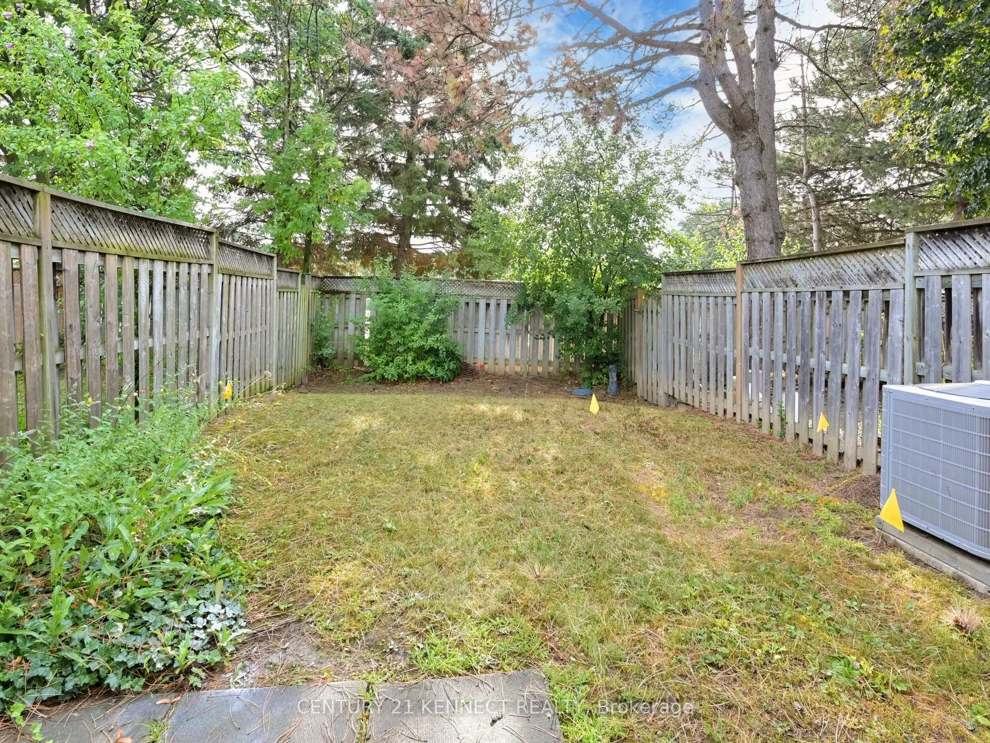 105 Carlton Road, #8