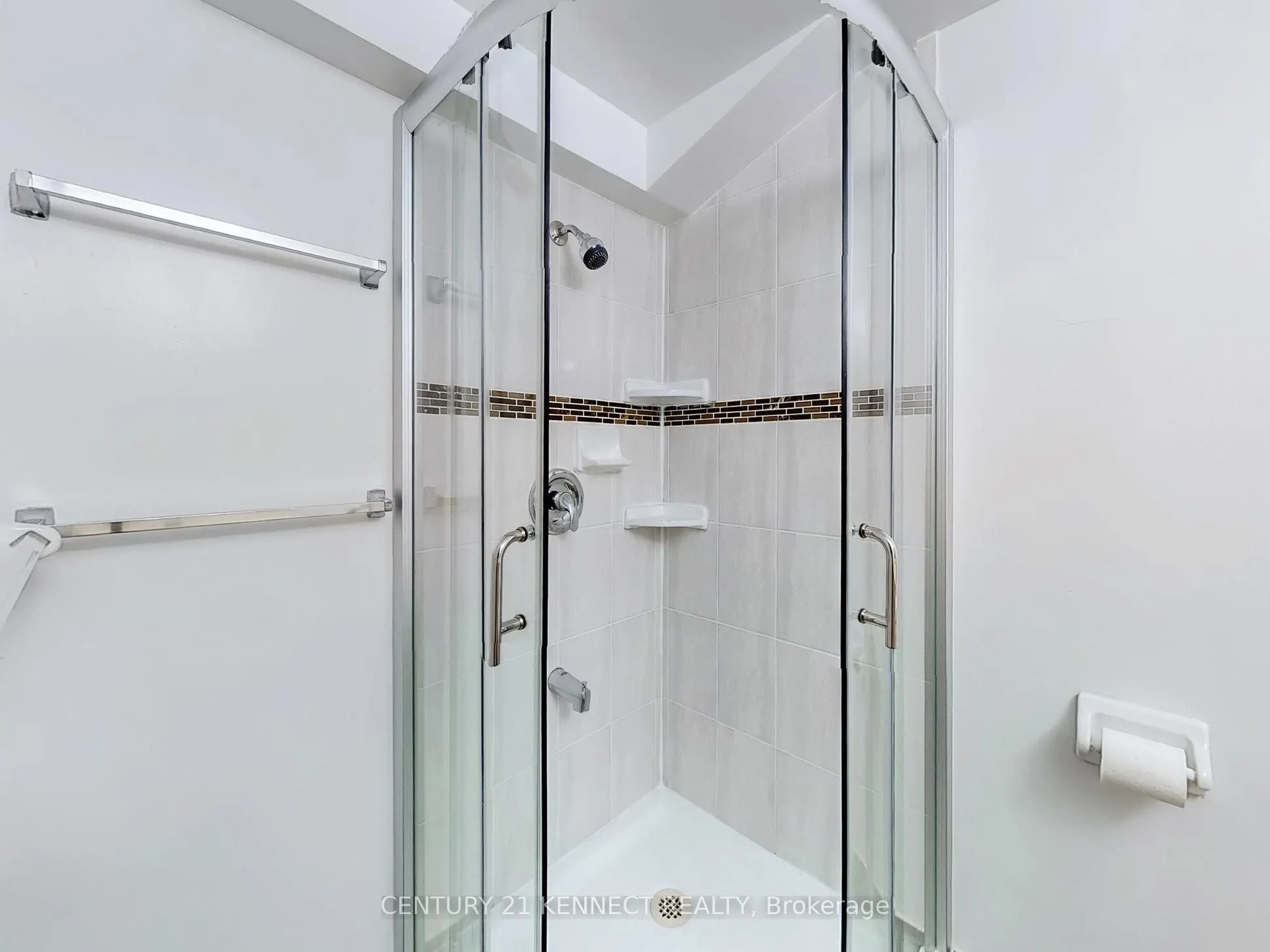 105 Carlton Road, #8