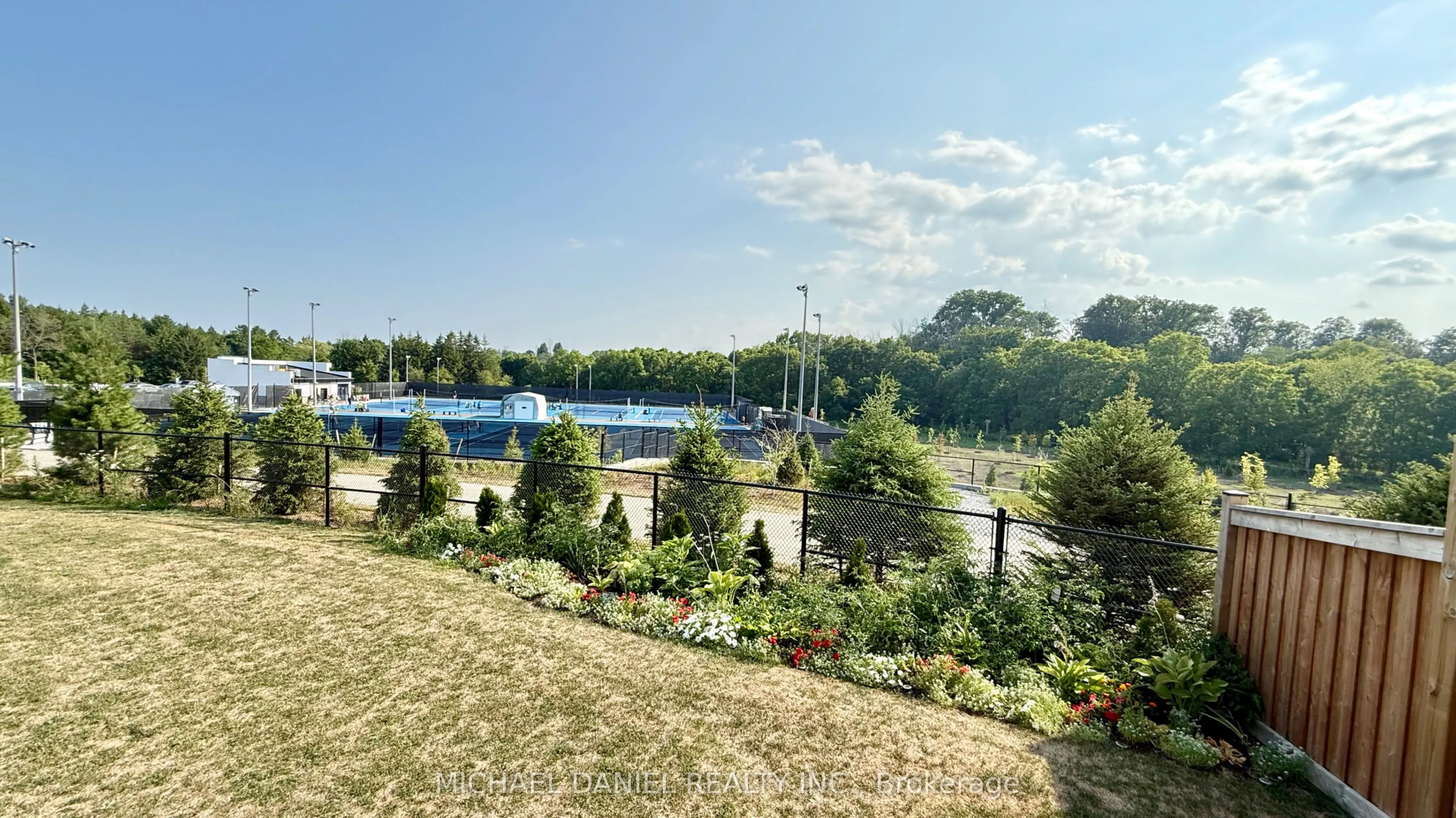 571 New England Court