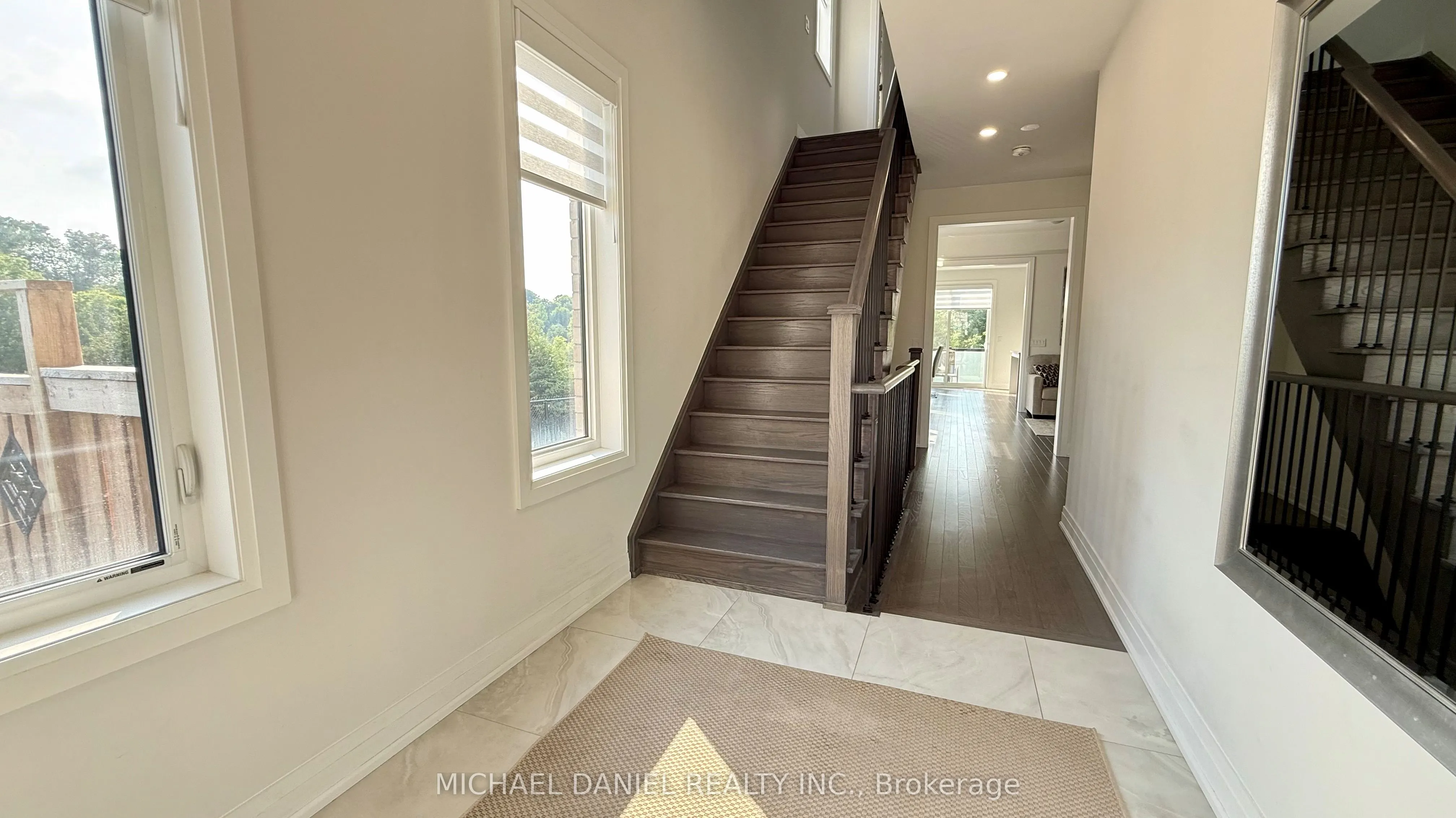 571 New England Court