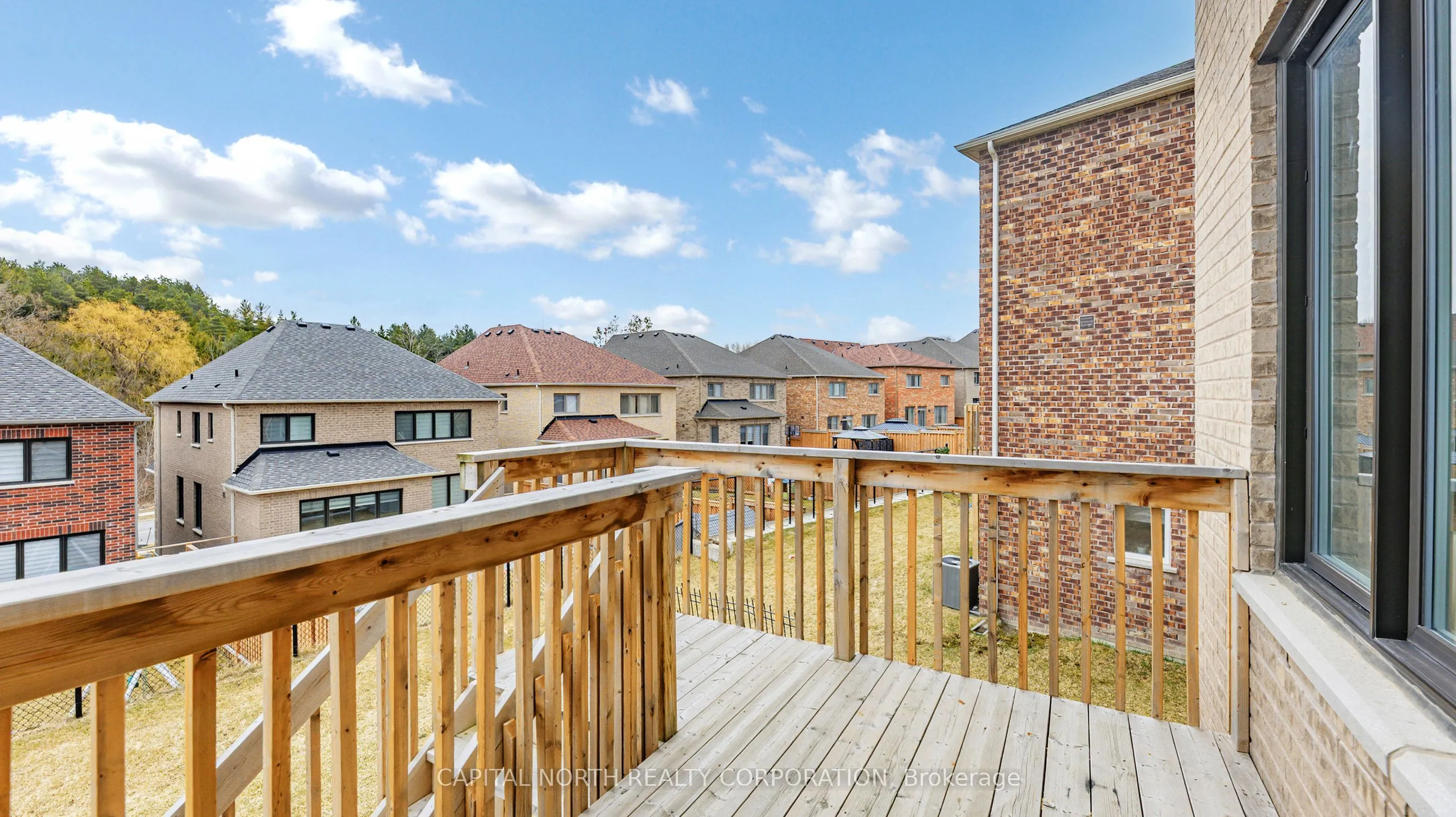 126 Meadow Vista Crescent