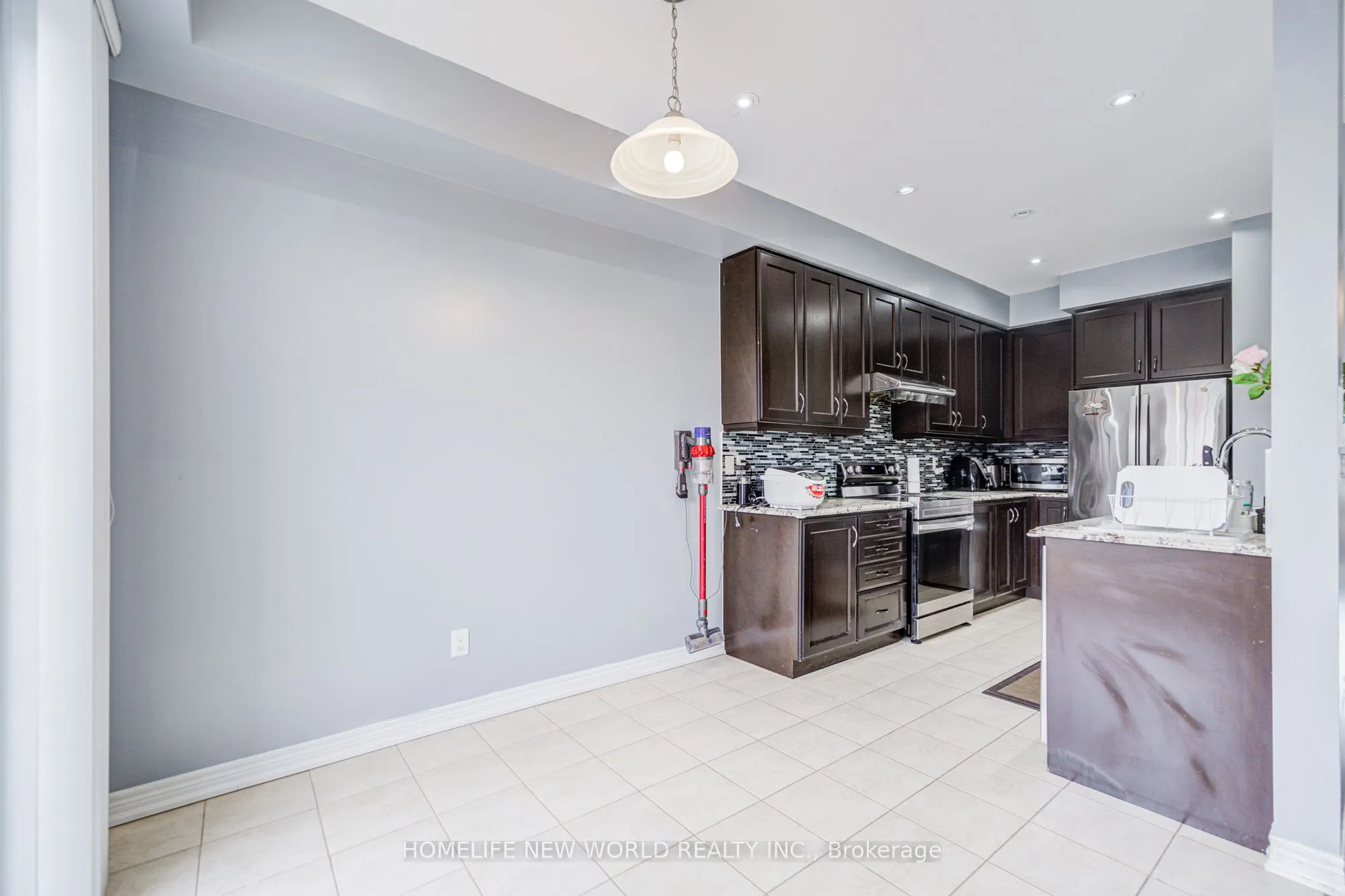 14 Highbury Court