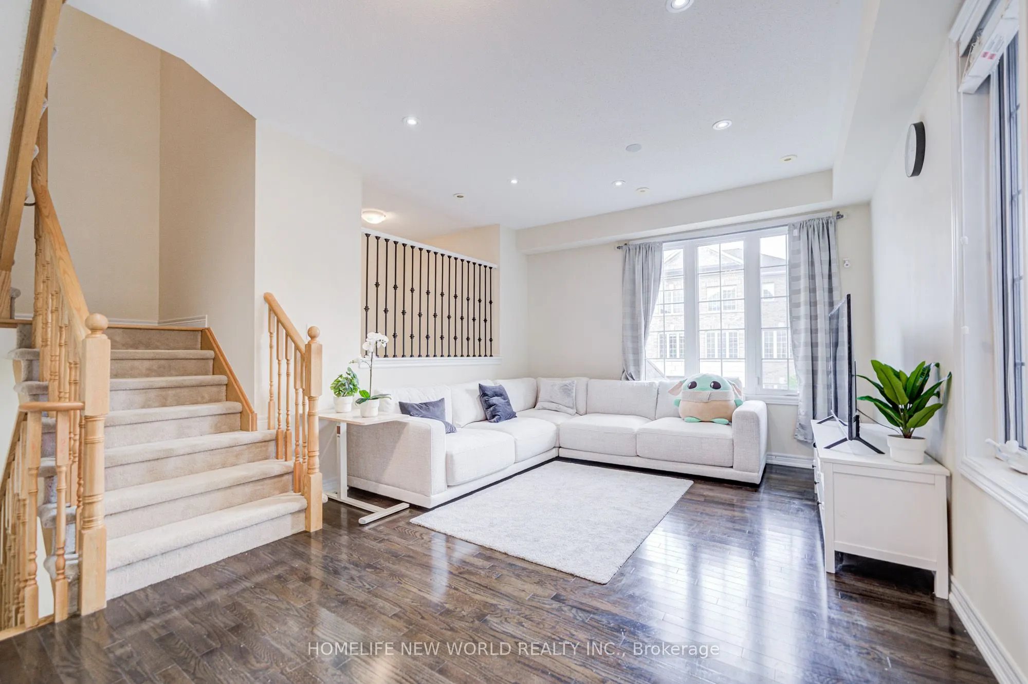 14 Highbury Court