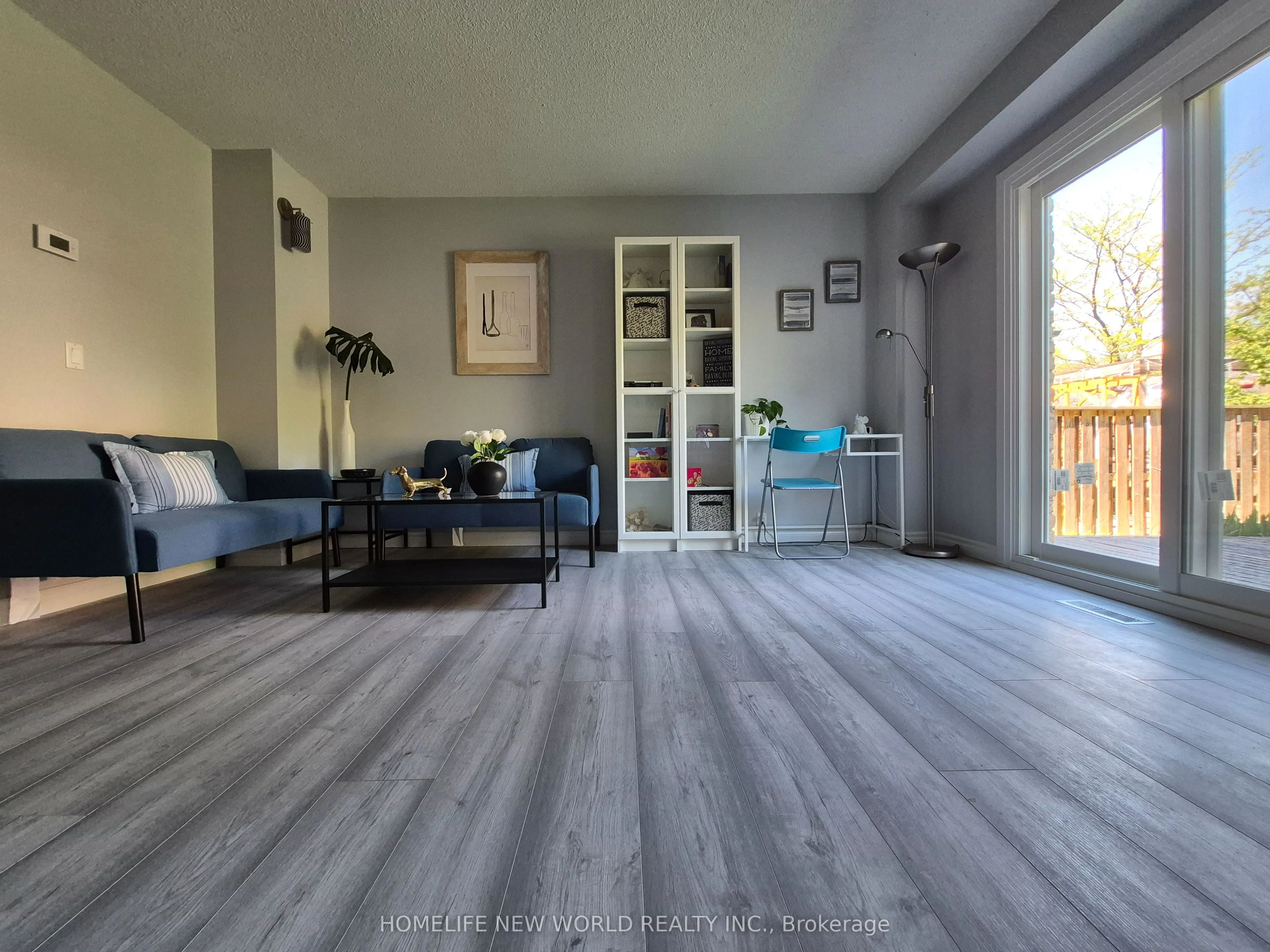88 Madsen Crescent