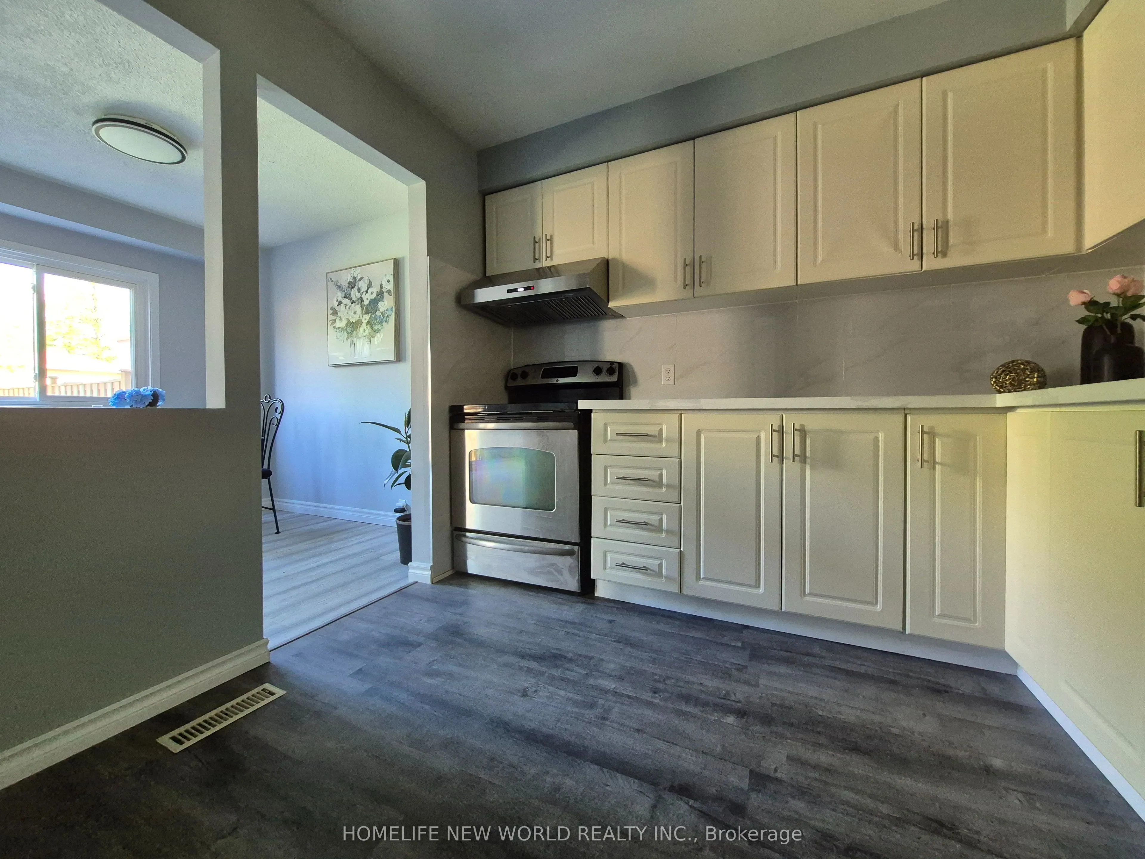 88 Madsen Crescent