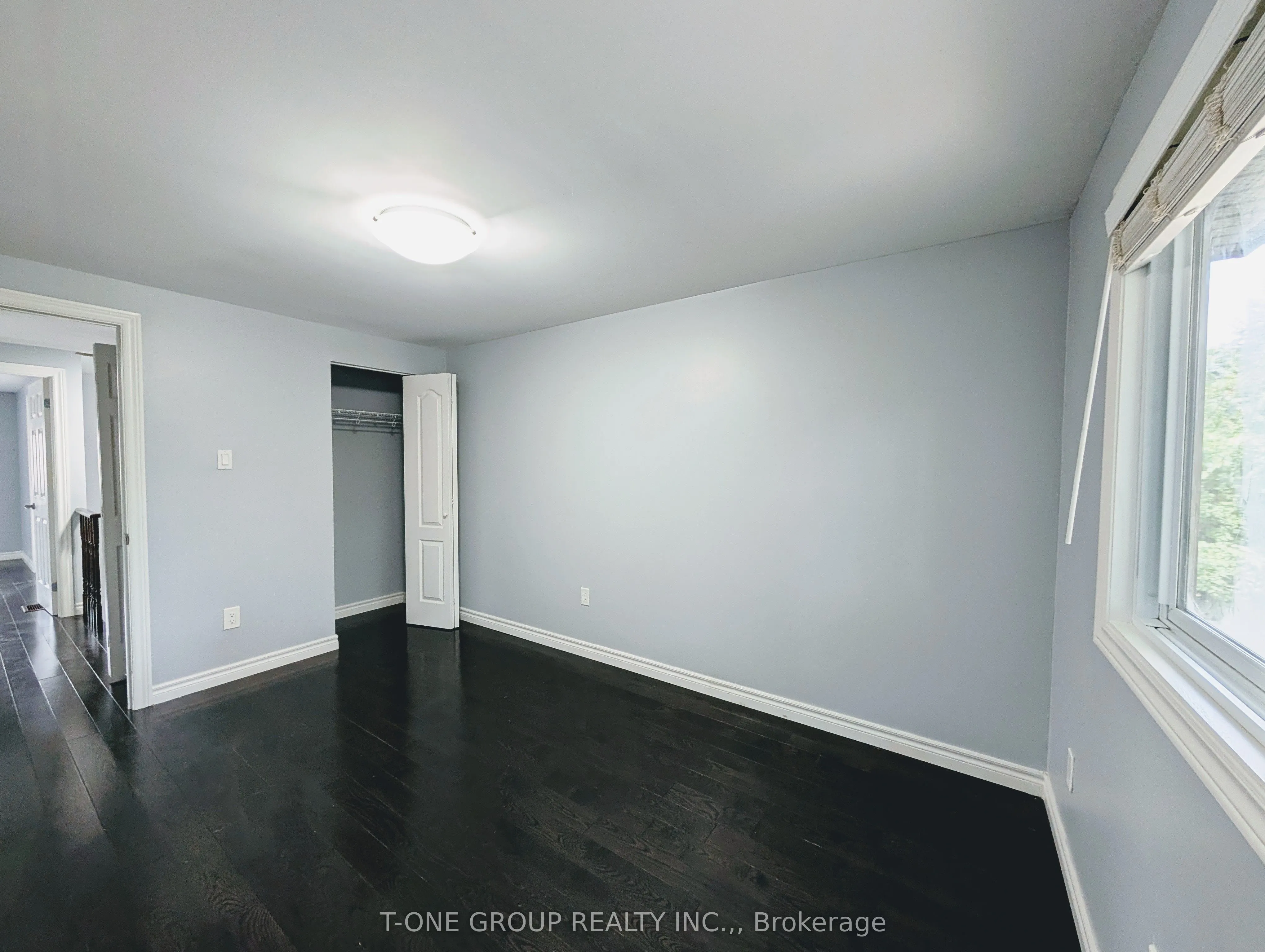 8 Camelot Way, #99