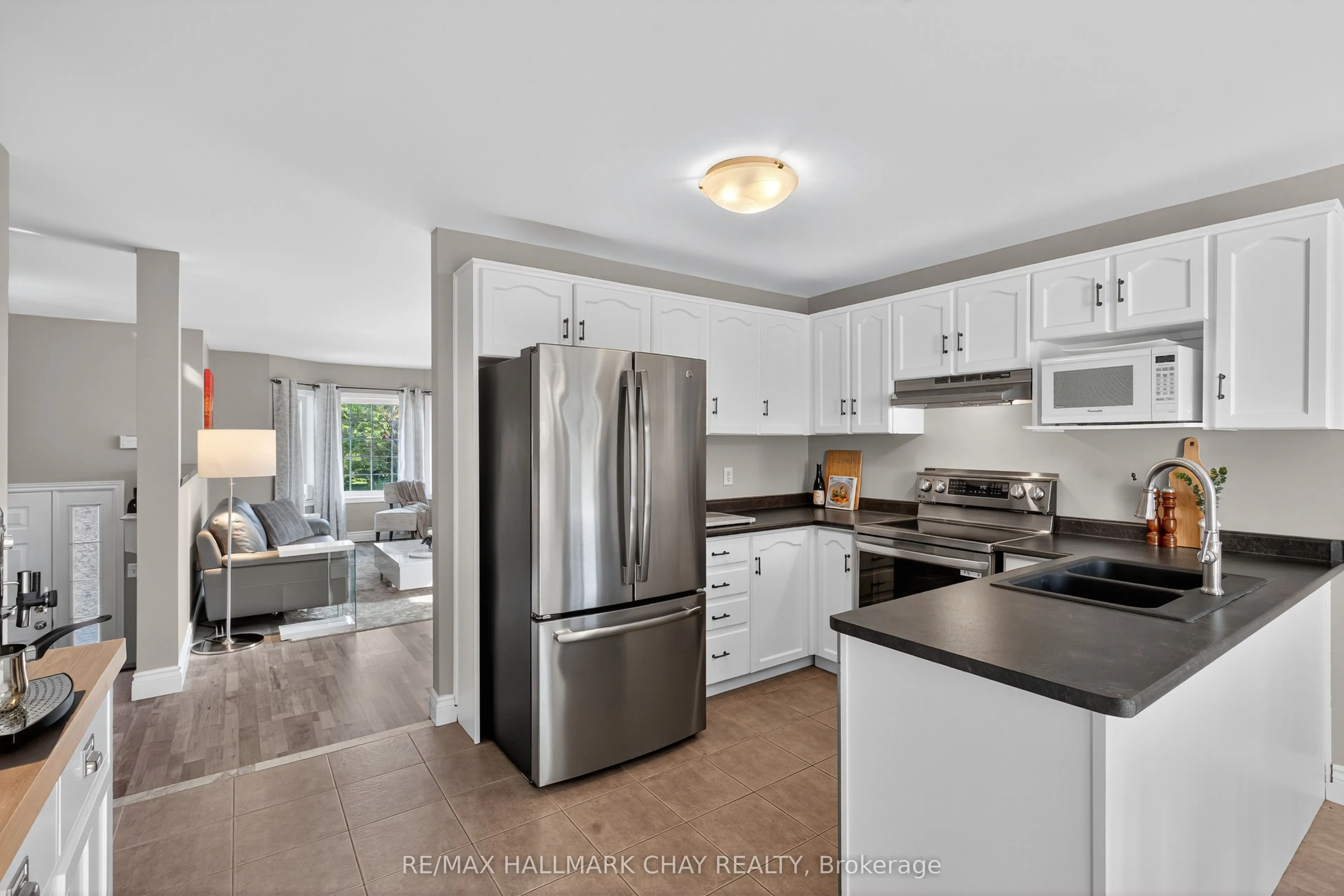291 Parkwood Avenue