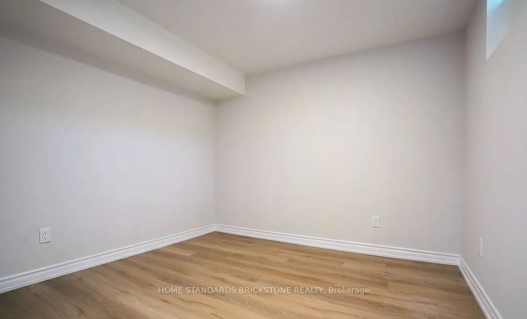 24 Barrington Crescent, #Basement