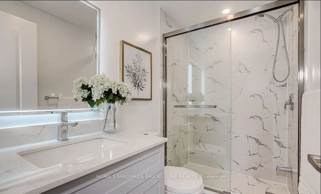 24 Barrington Crescent, #Main Floor
