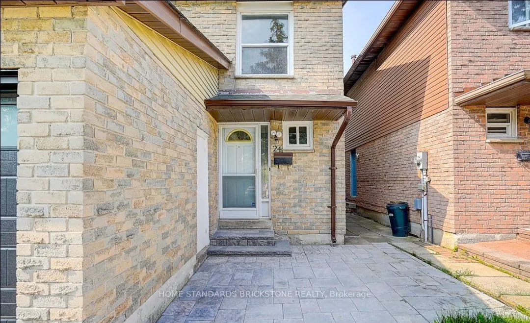 24 Barrington Crescent, #Main Floor