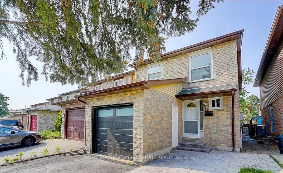 24 Barrington Crescent, #Main Floor