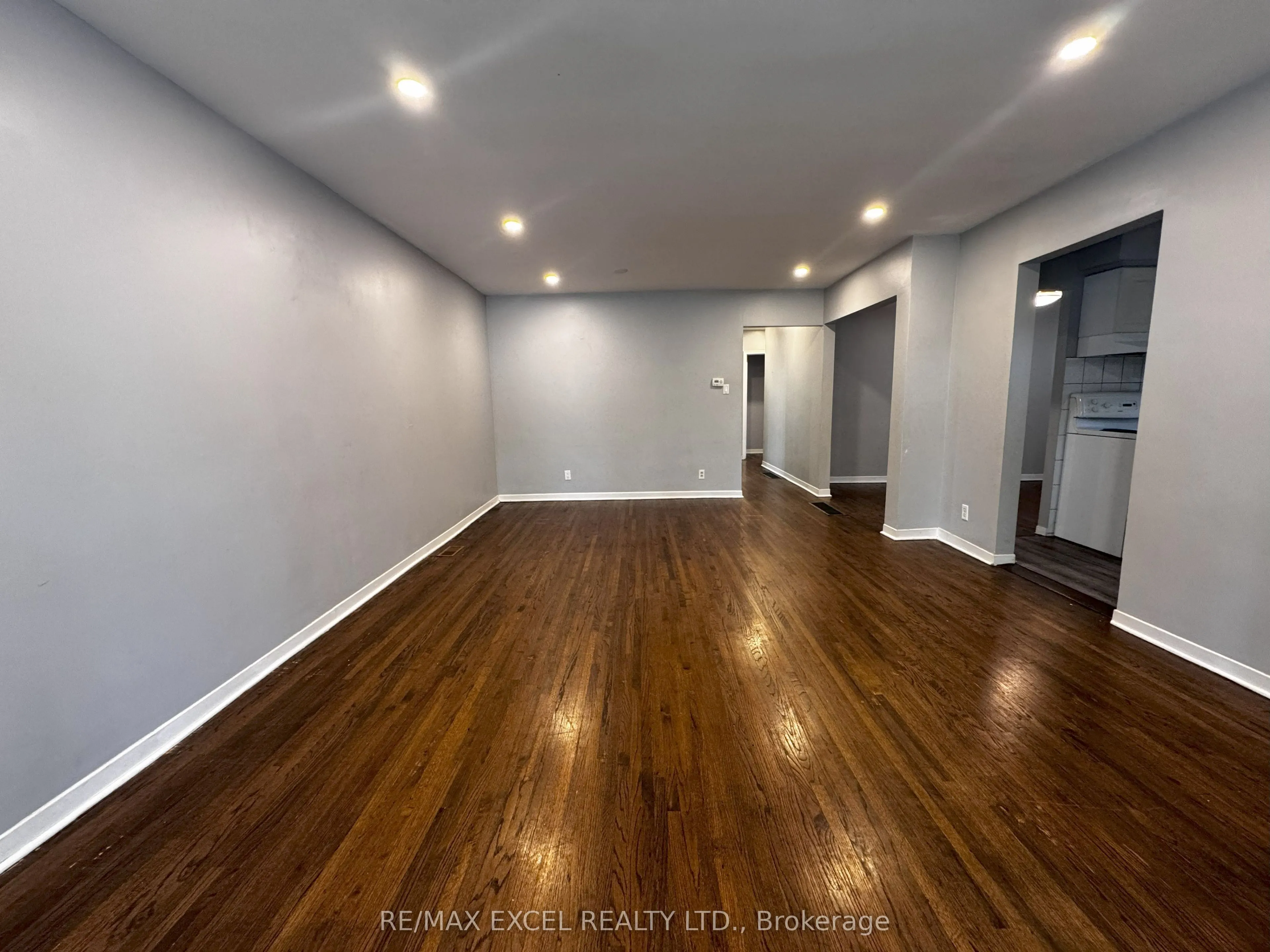 244 Demaine Crescent
