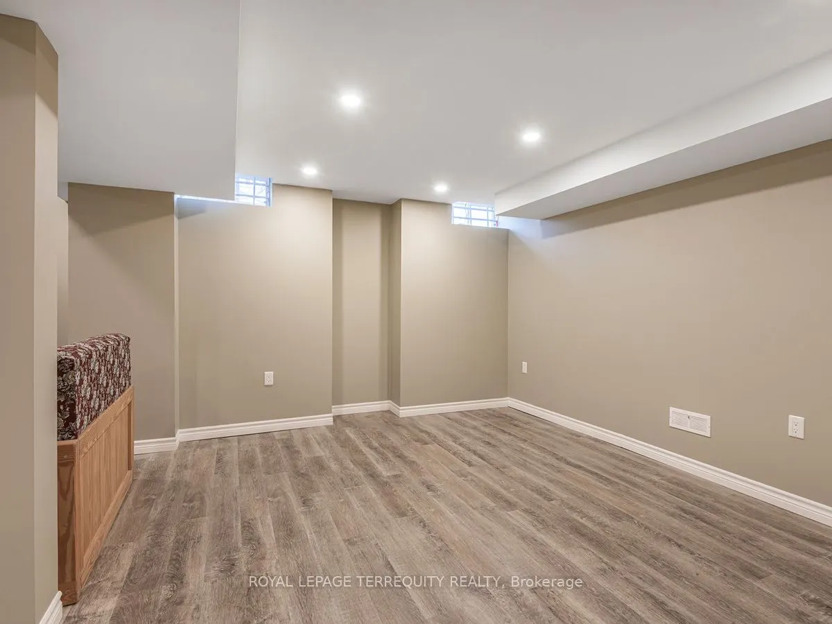 11 Avocet Drive