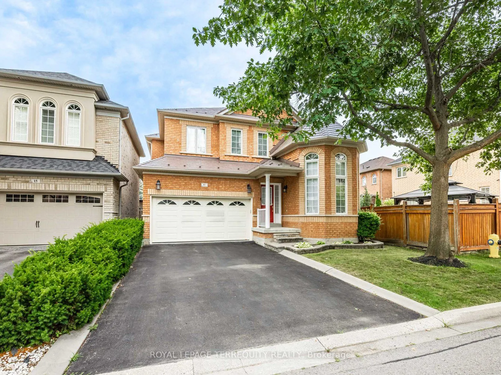 11 Avocet Drive