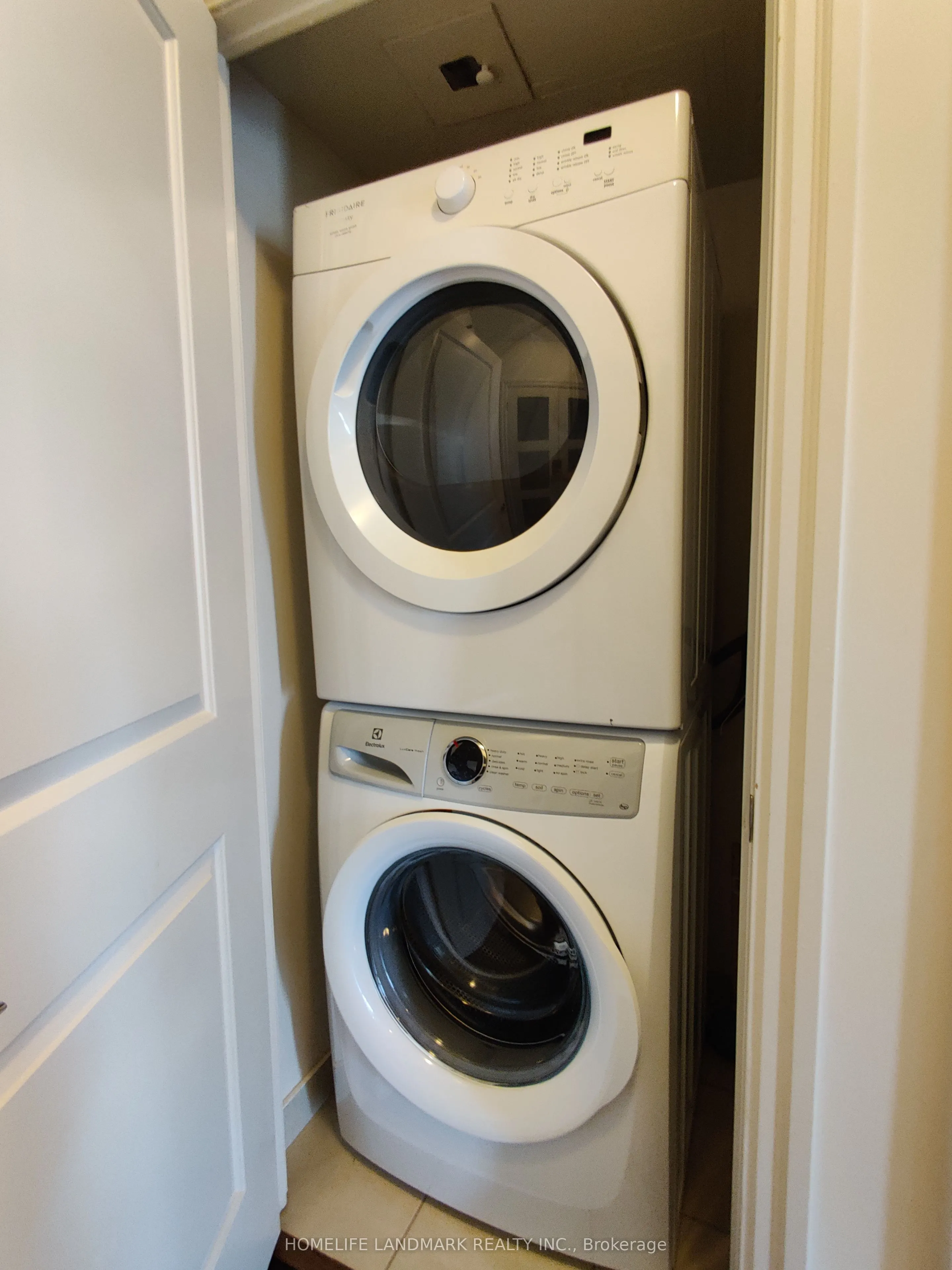 8110 Birchmount Road, #803