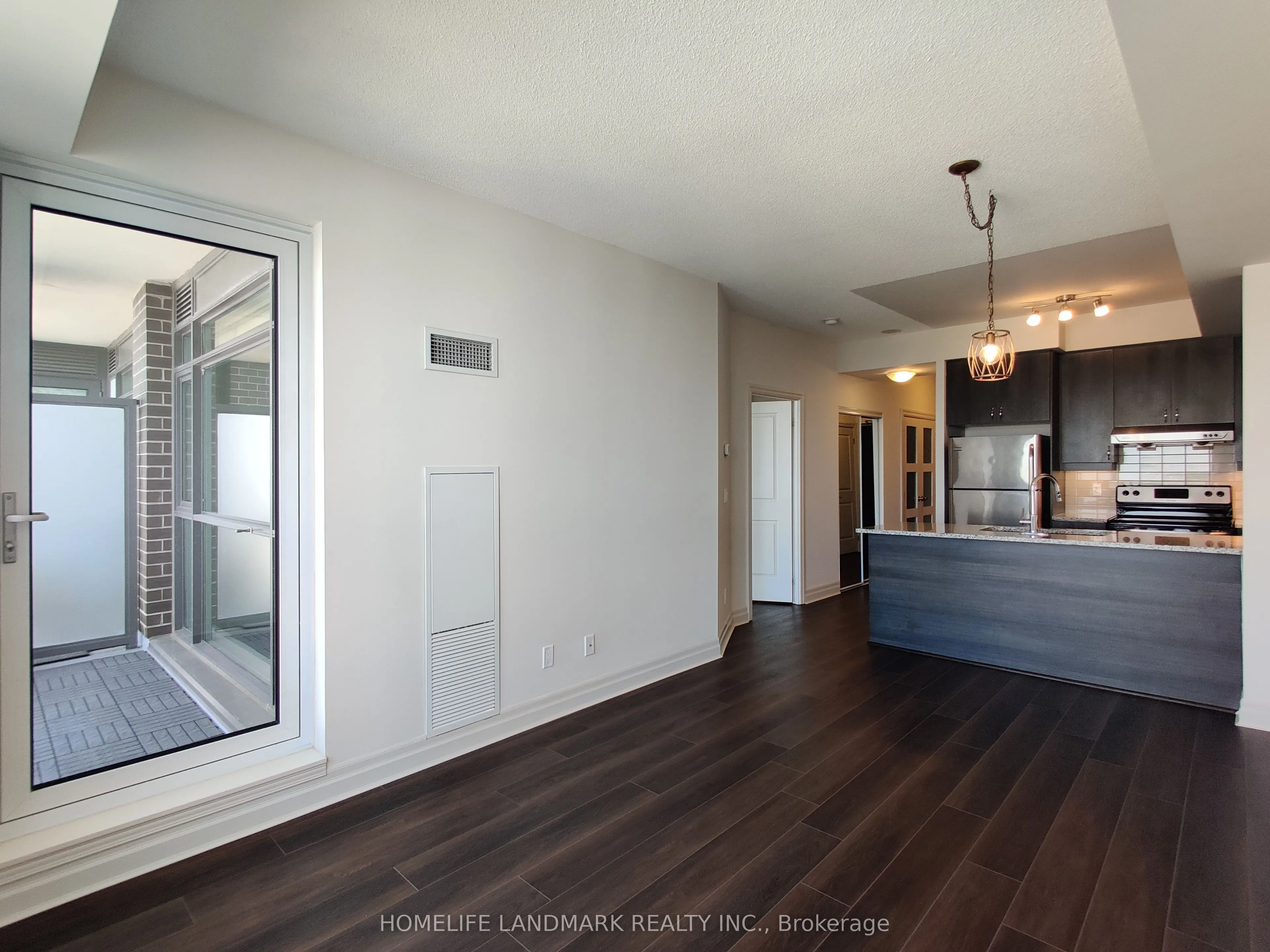 8110 Birchmount Road, #803