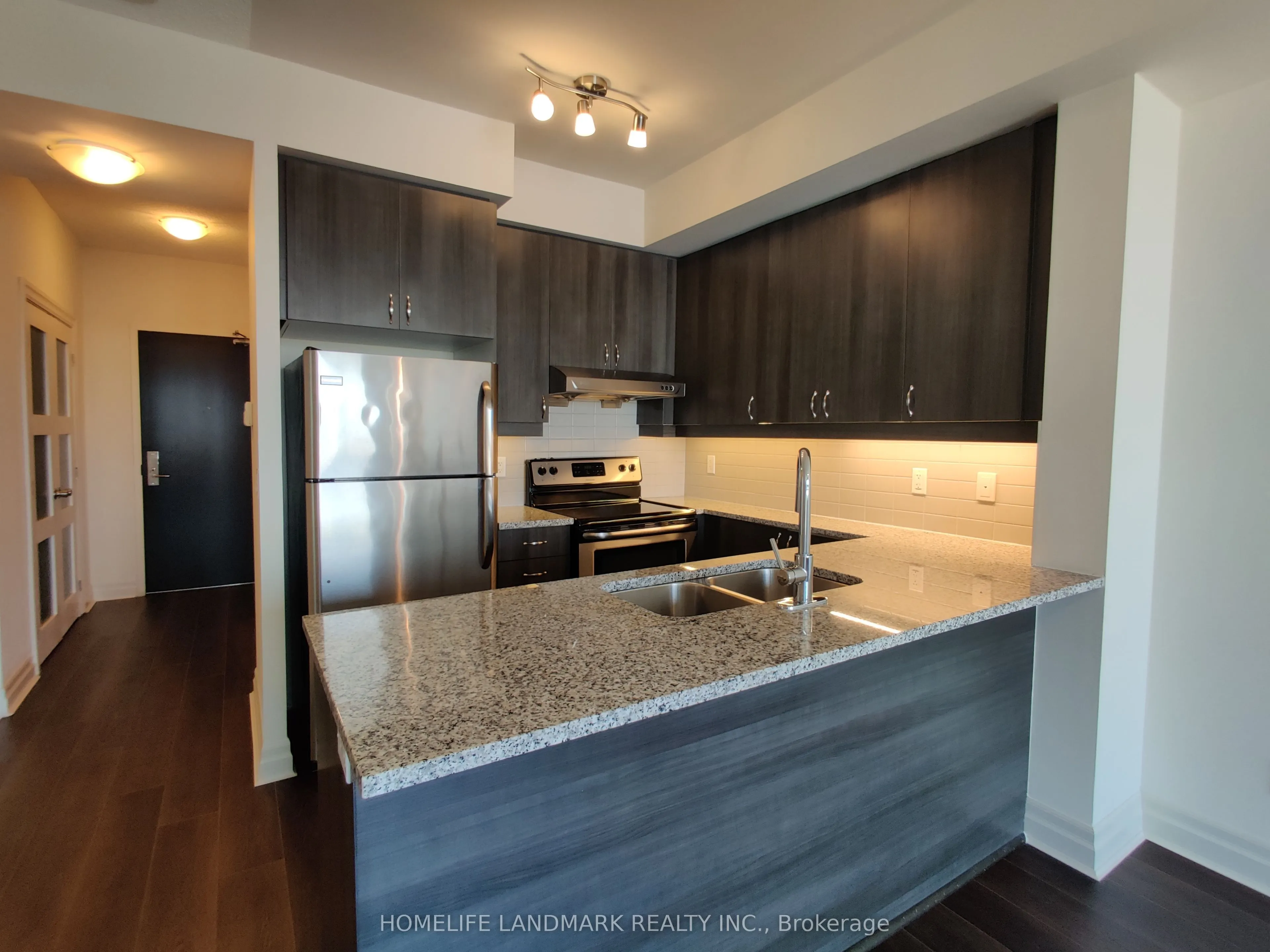 8110 Birchmount Road, #803