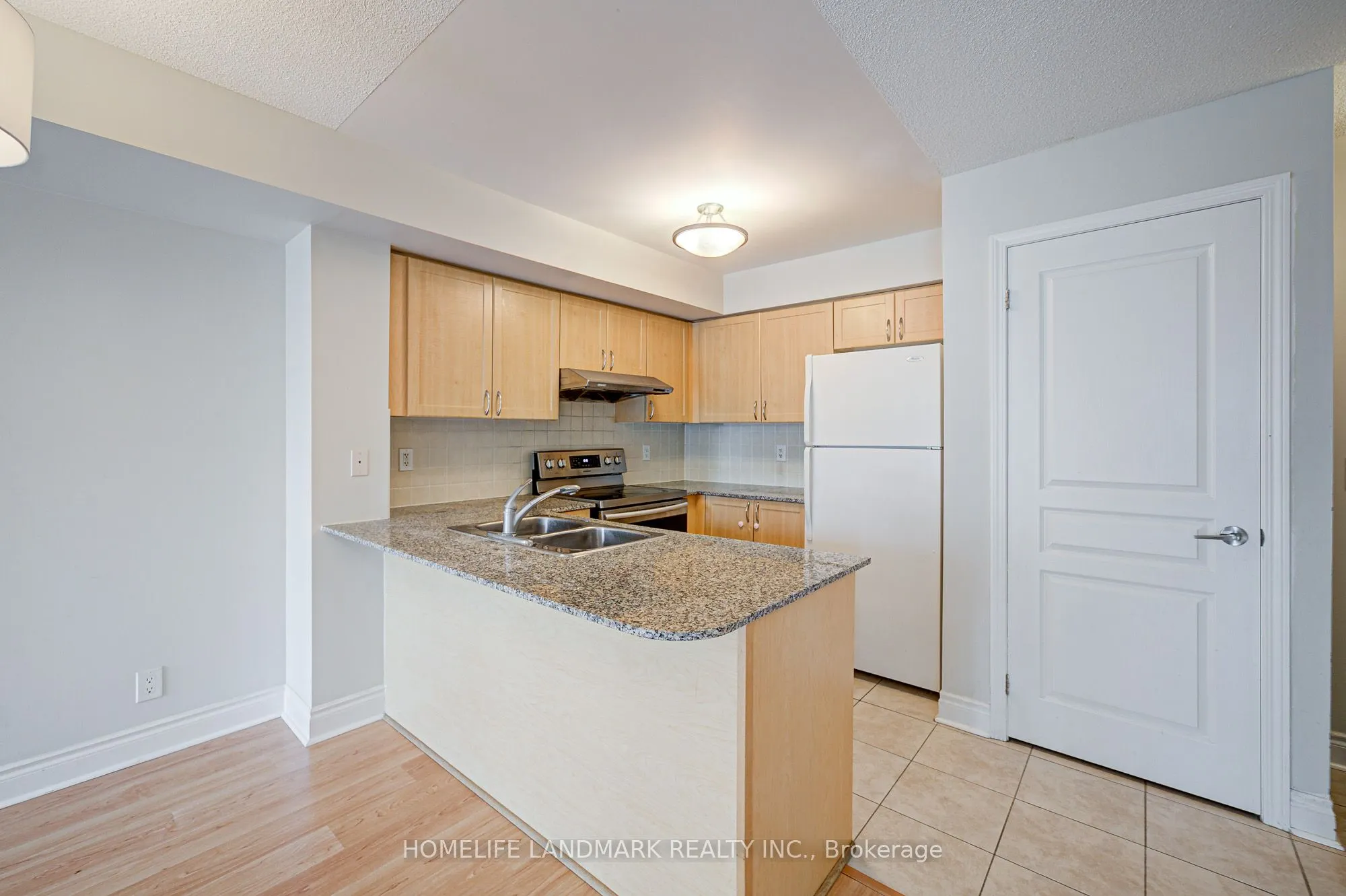 75 South Town Centre Boulevard, #311