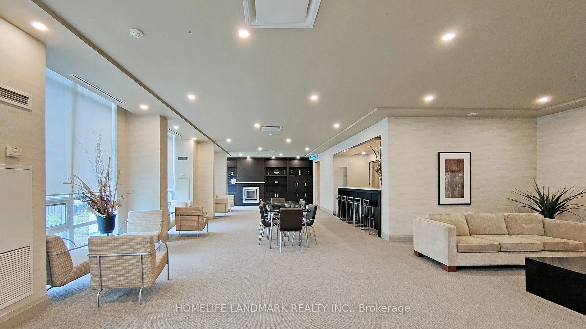 75 South Town Centre Boulevard, #311