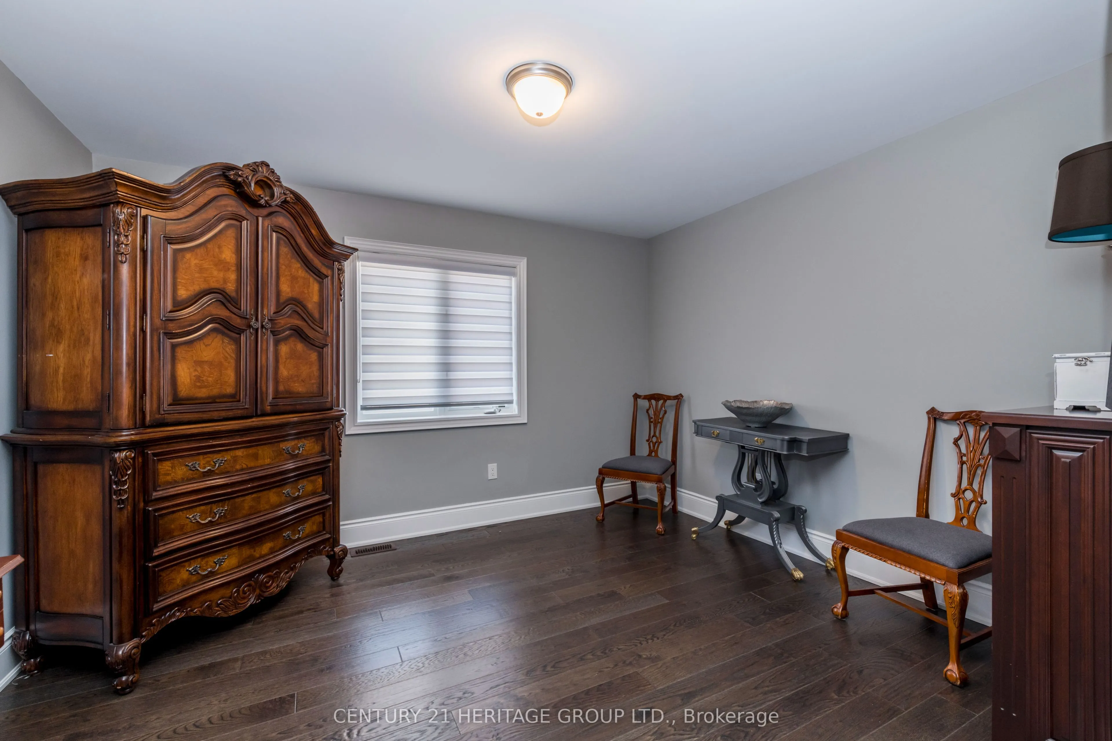 86 Sharpe Crescent
