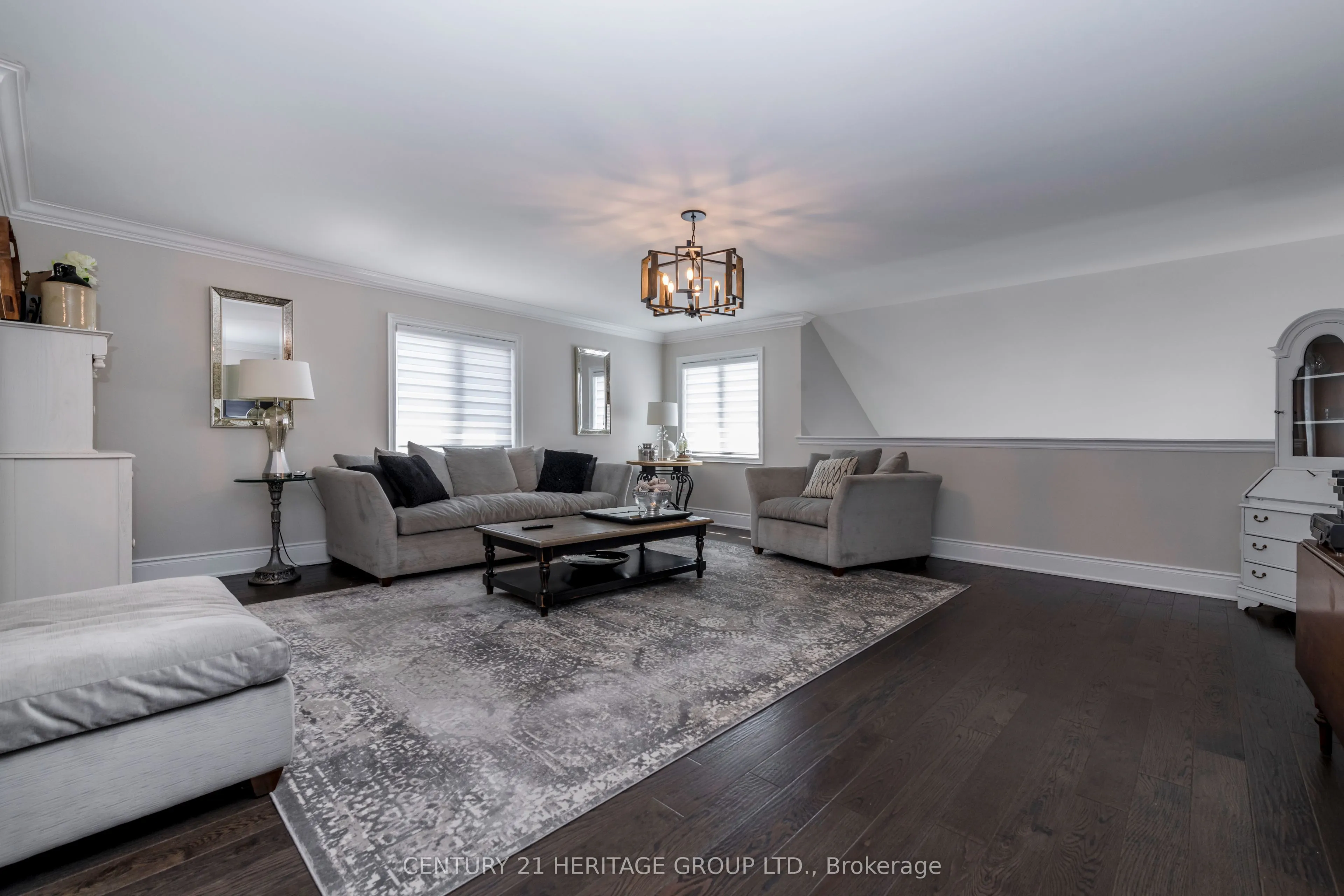 86 Sharpe Crescent