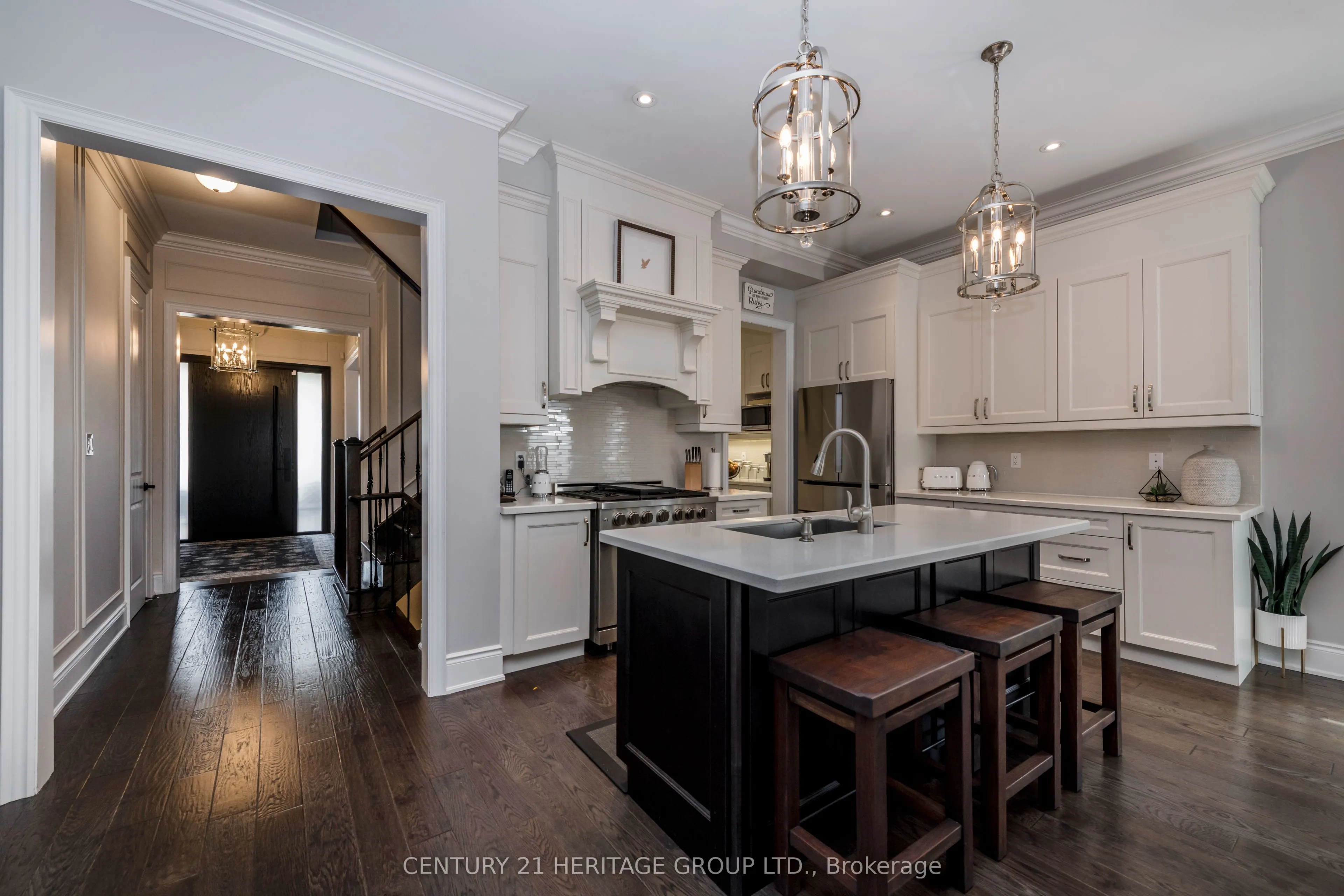 86 Sharpe Crescent