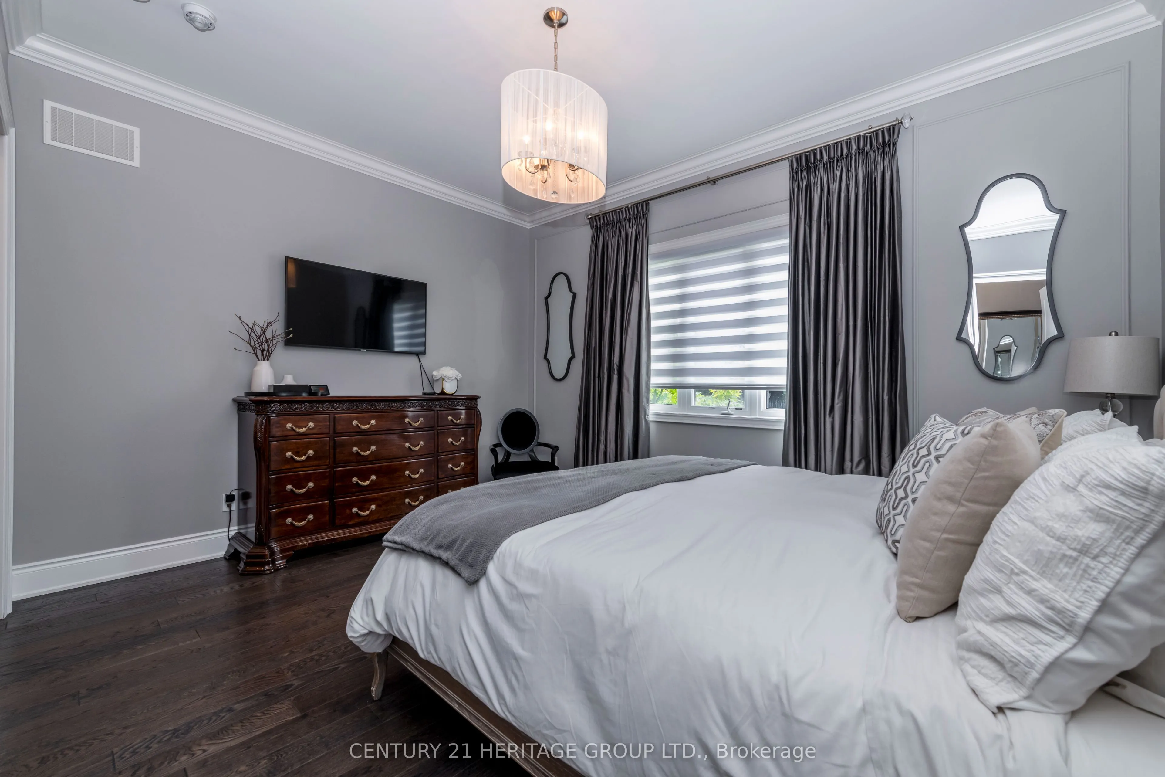 86 Sharpe Crescent