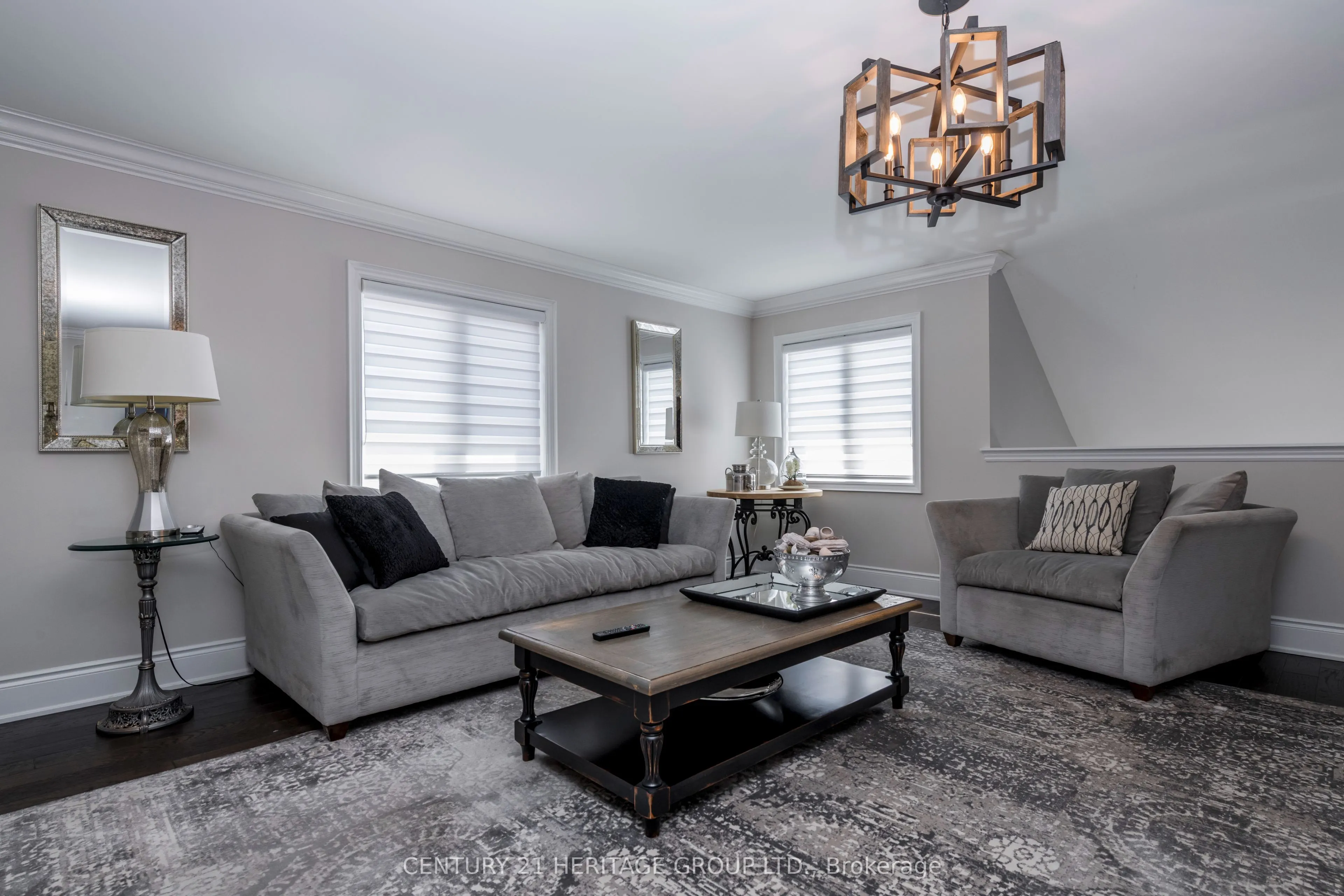 86 Sharpe Crescent