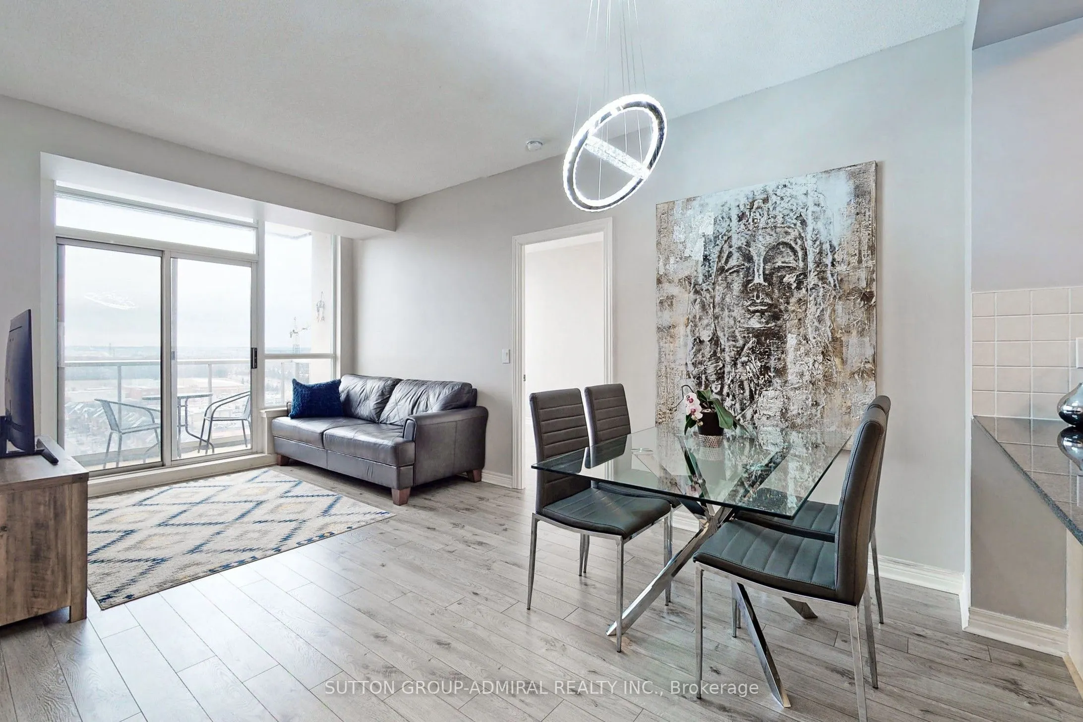 15 North Park Road, #1606