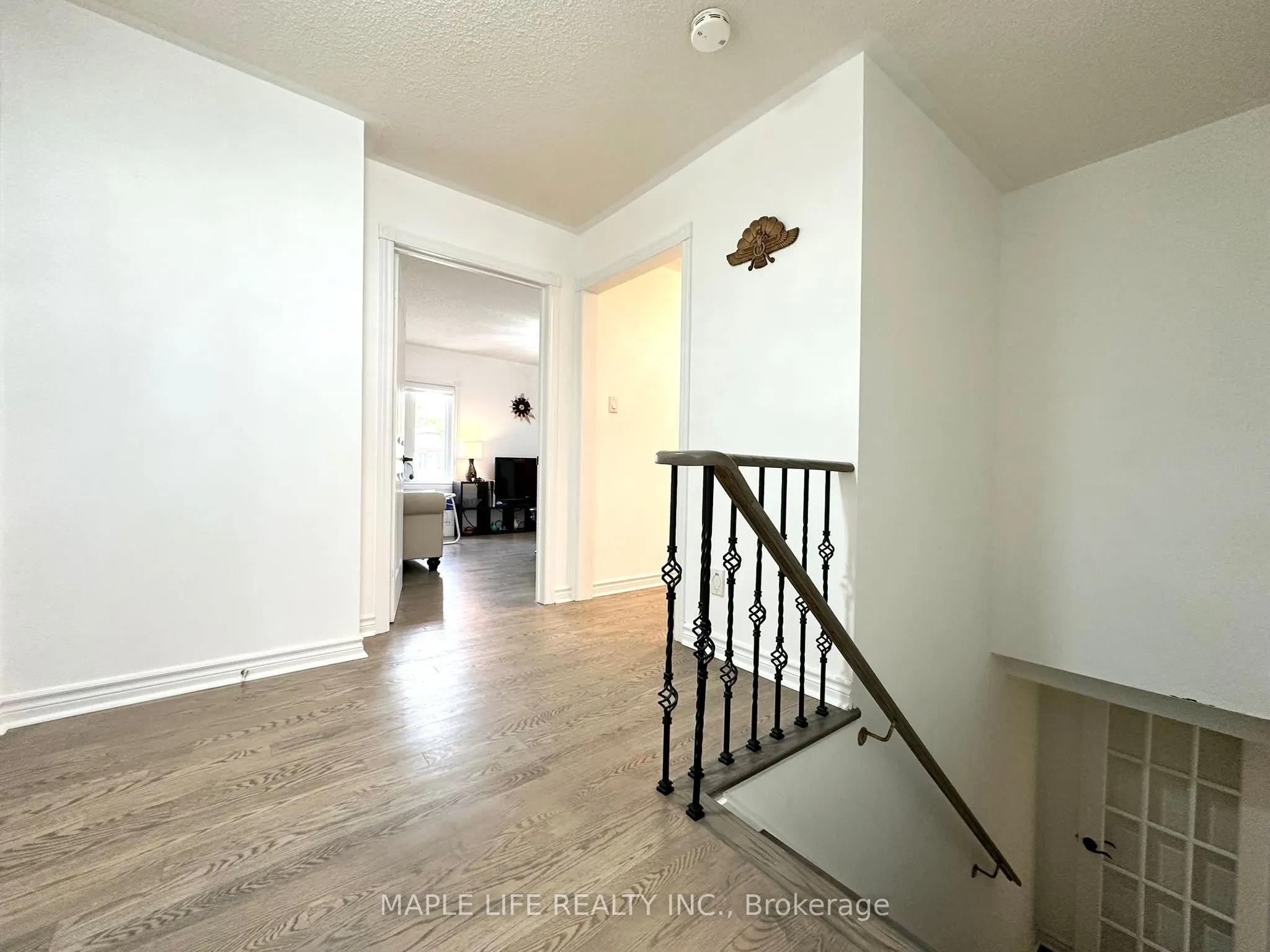 48 Brookshill Crescent