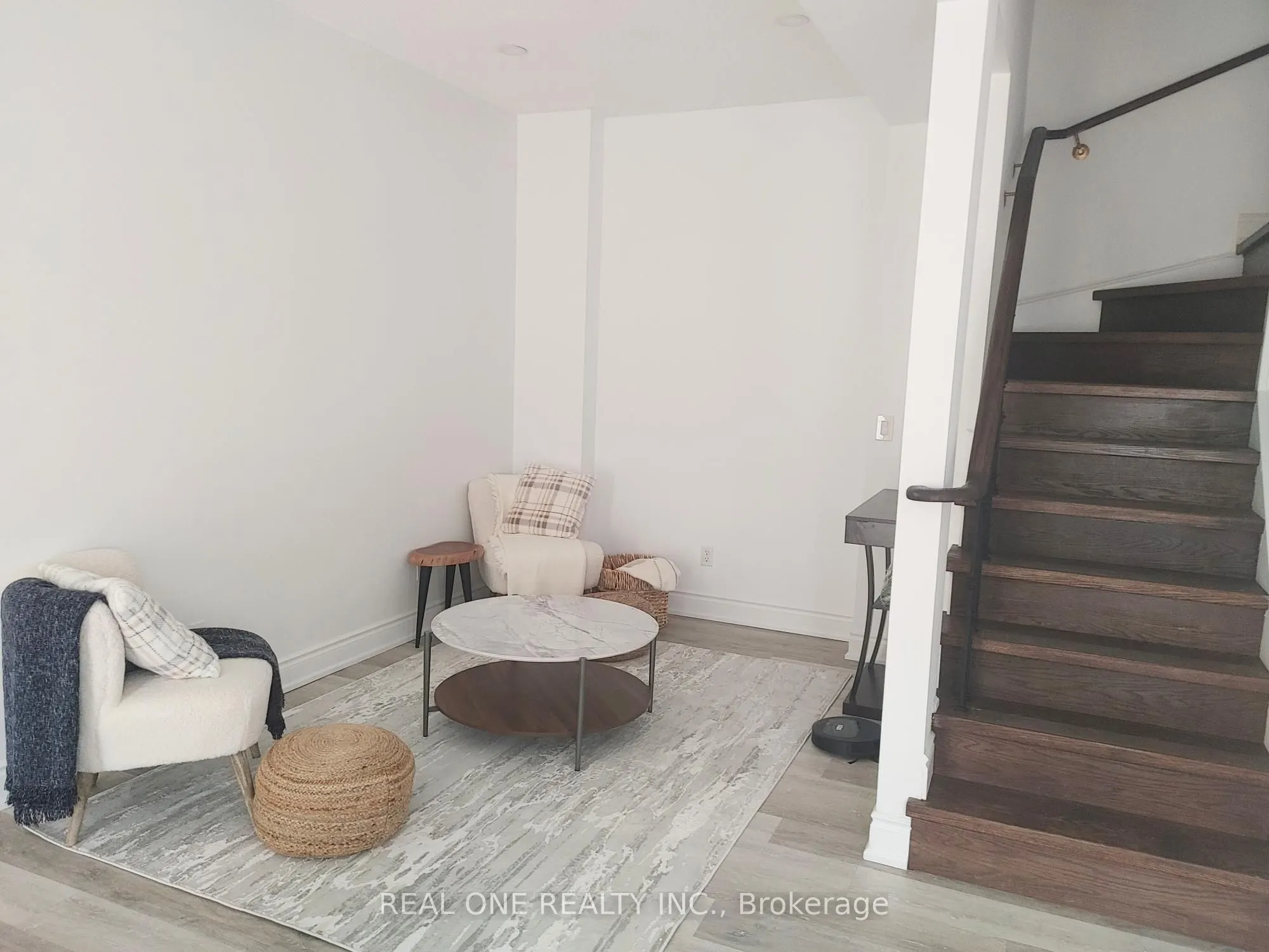 12 St Moritz Way, #13A