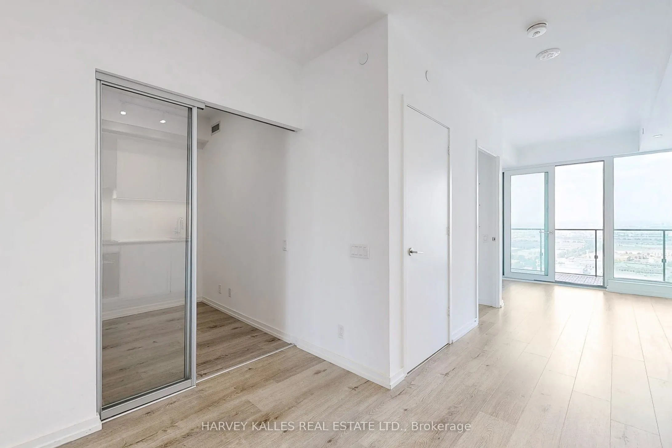 7890 Jane Street, #2807