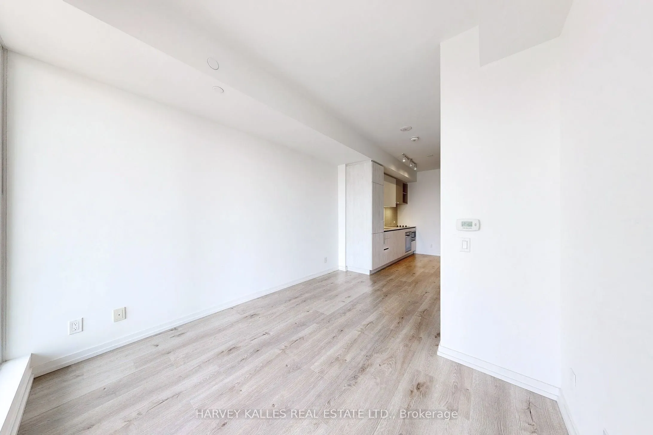 7890 Jane Street, #2807