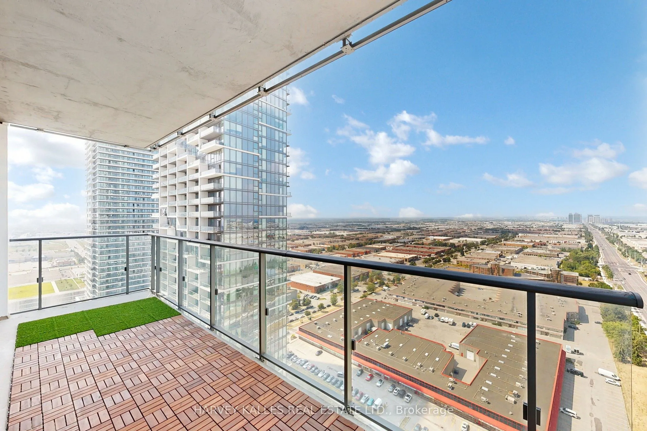 7890 Jane Street, #2807