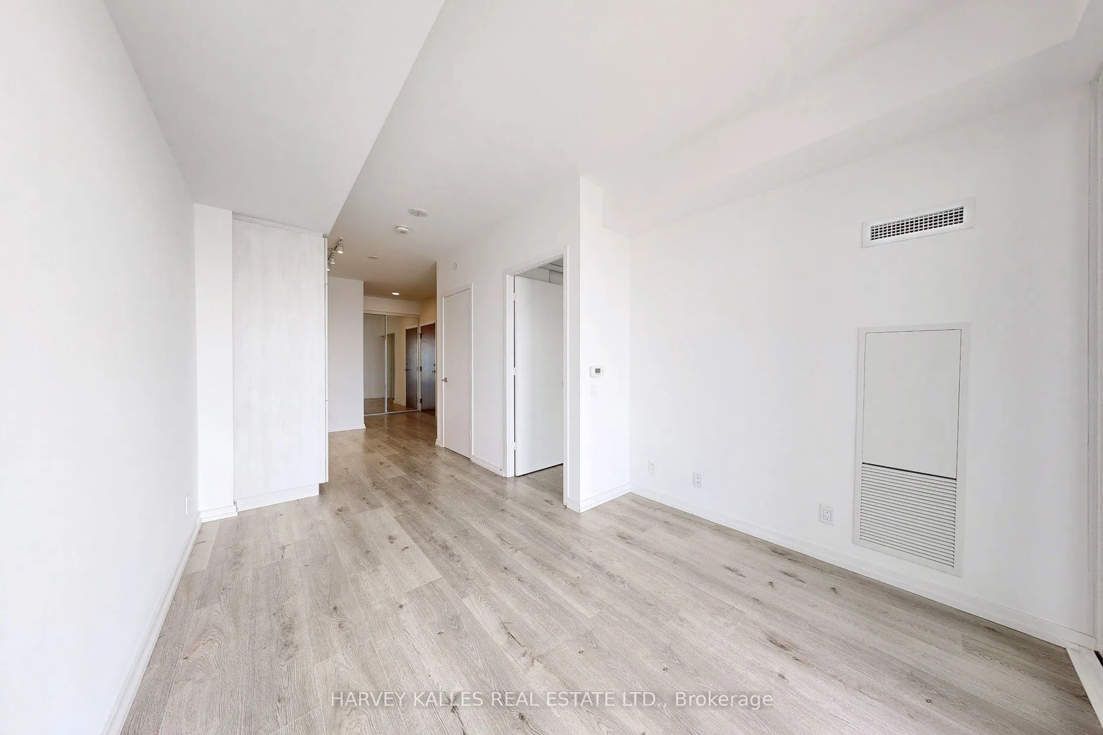 7890 Jane Street, #2807