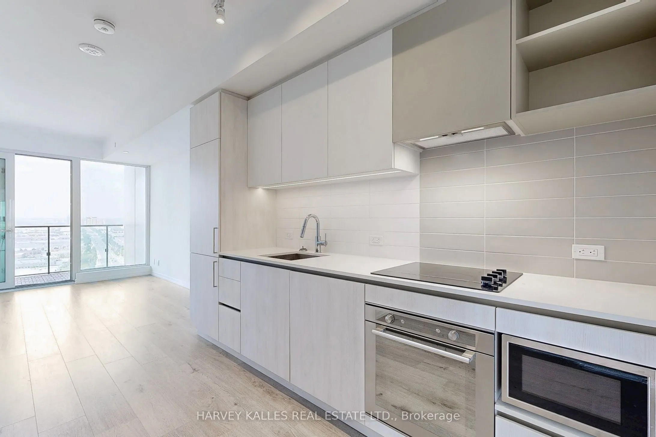 7890 Jane Street, #2807
