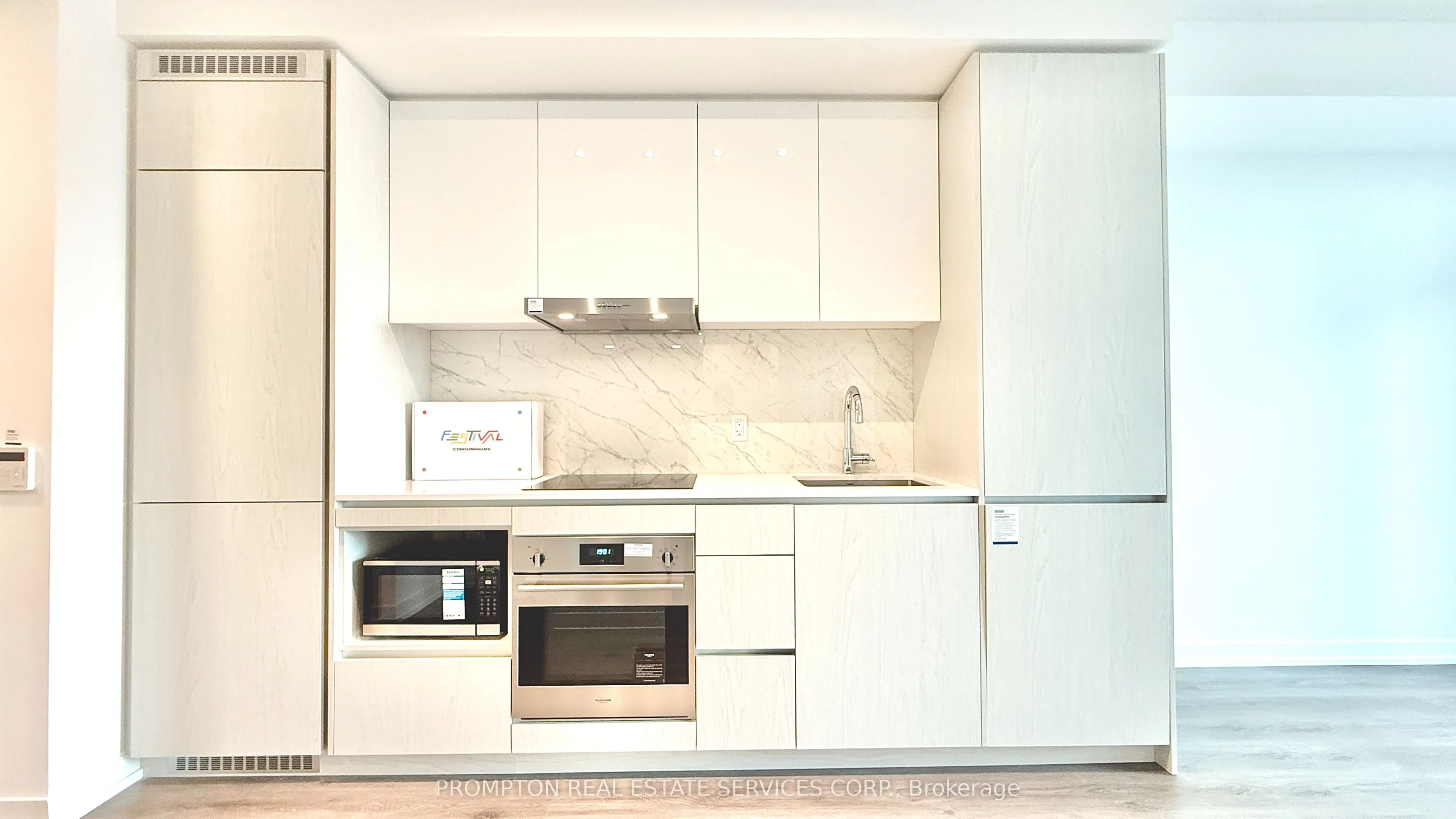 28 Interchange Way, #3002
