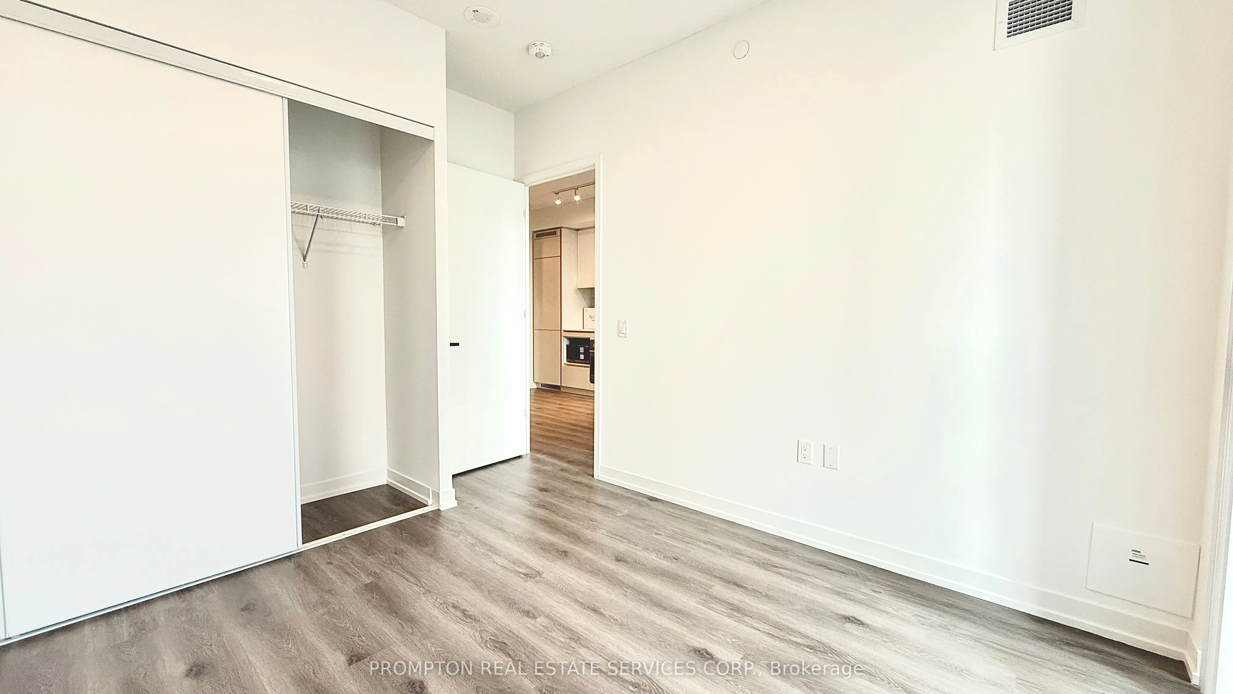 28 Interchange Way, #3002