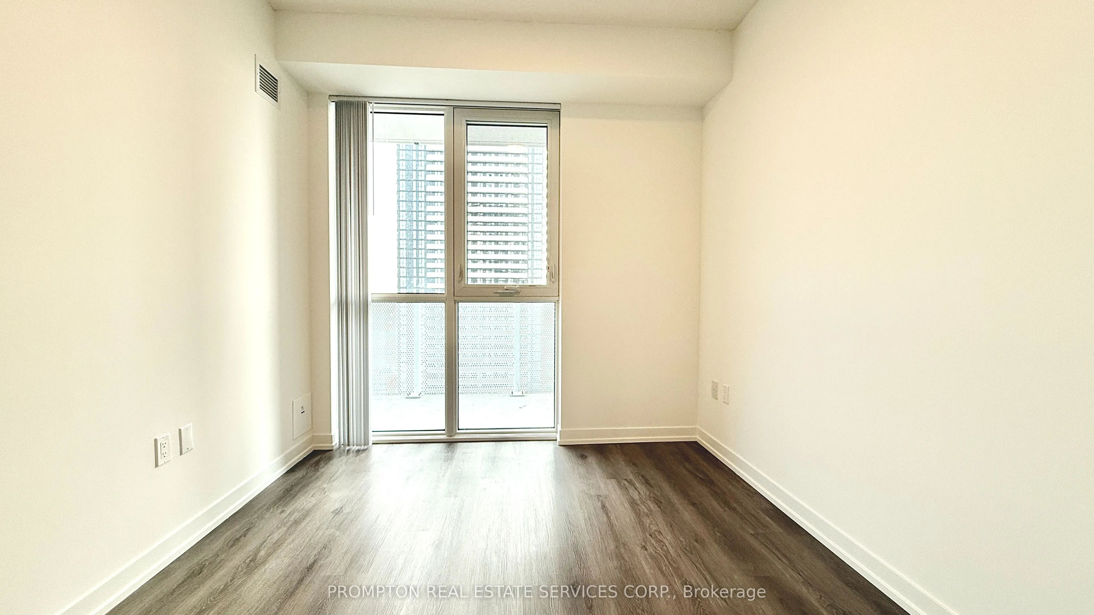 28 Interchange Way, #3002