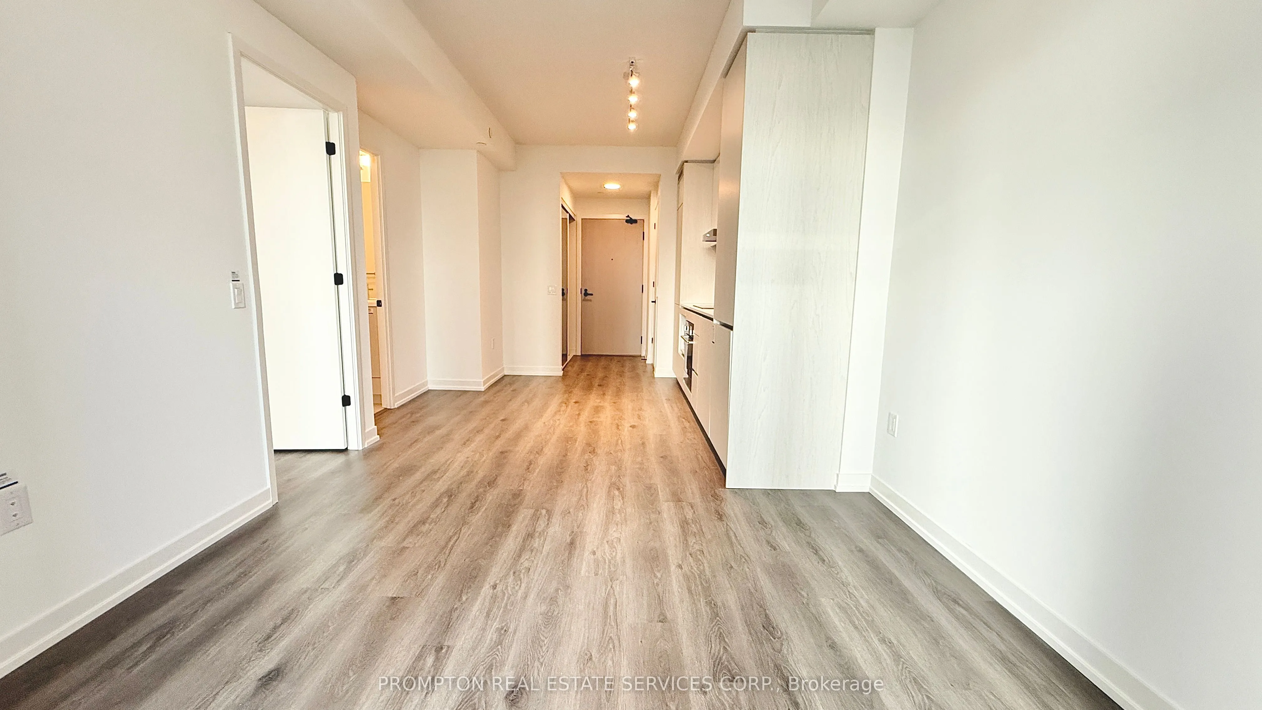 28 Interchange Way, #3002