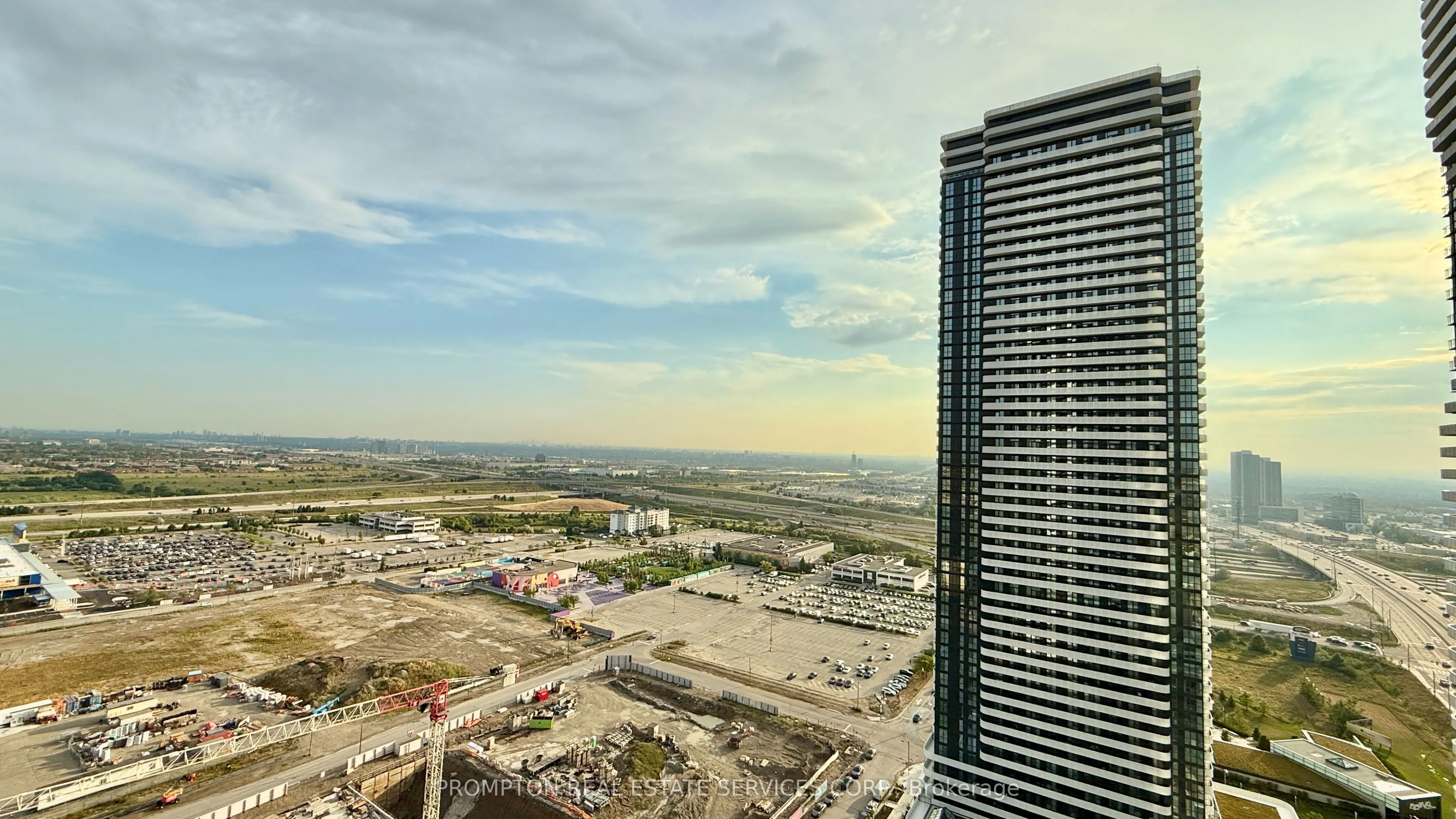28 Interchange Way, #3002
