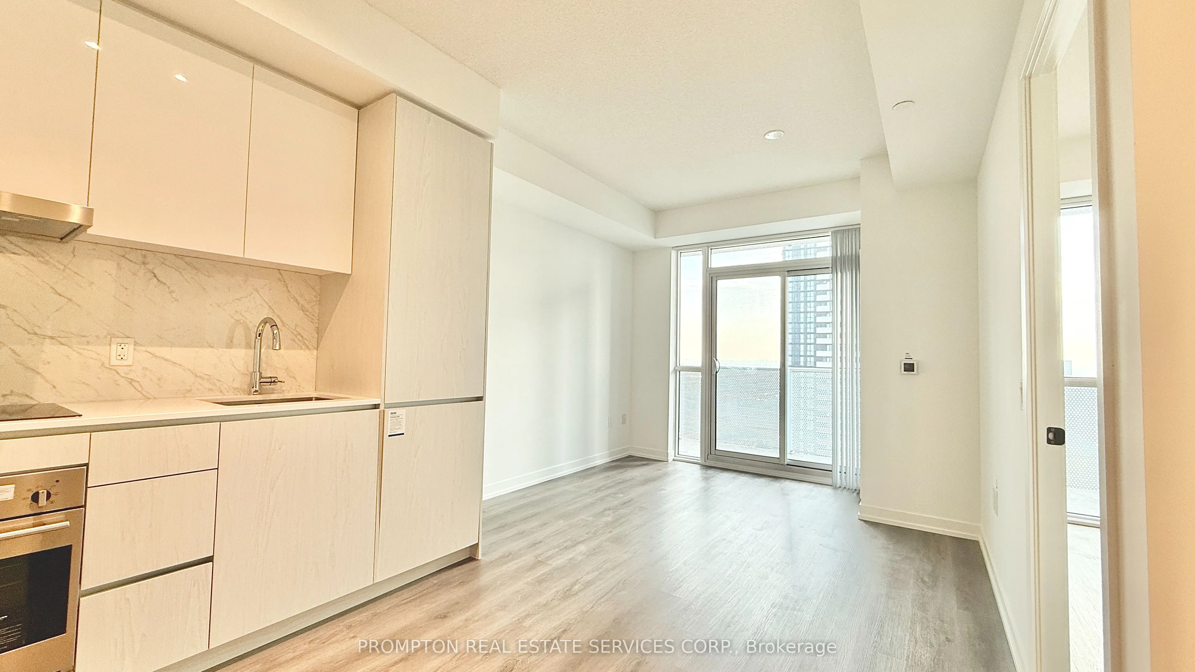28 Interchange Way, #3002