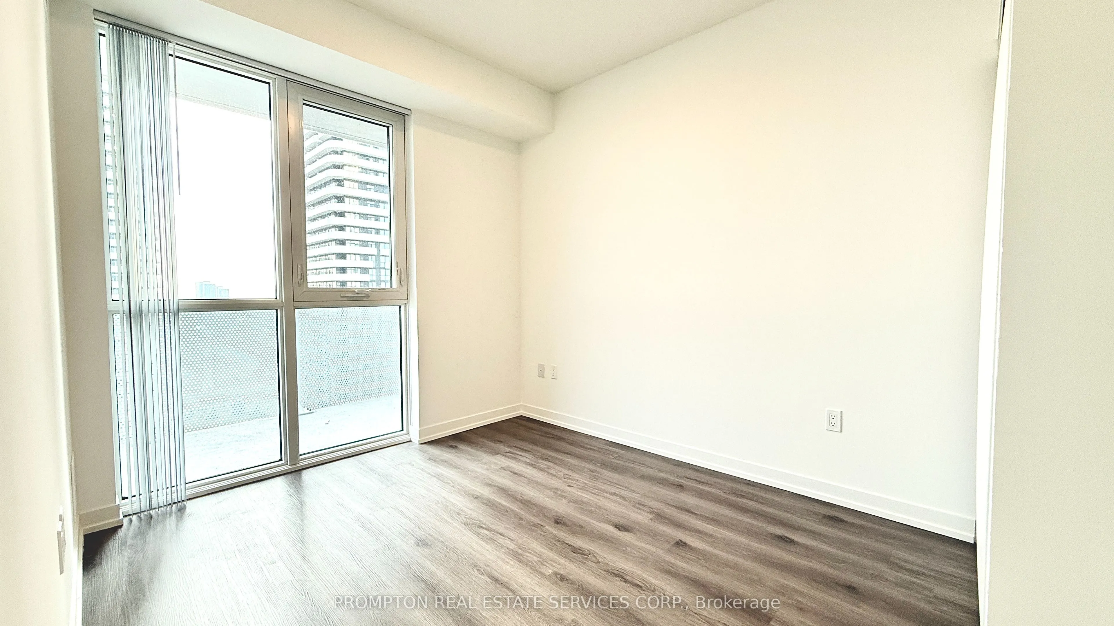 28 Interchange Way, #3002
