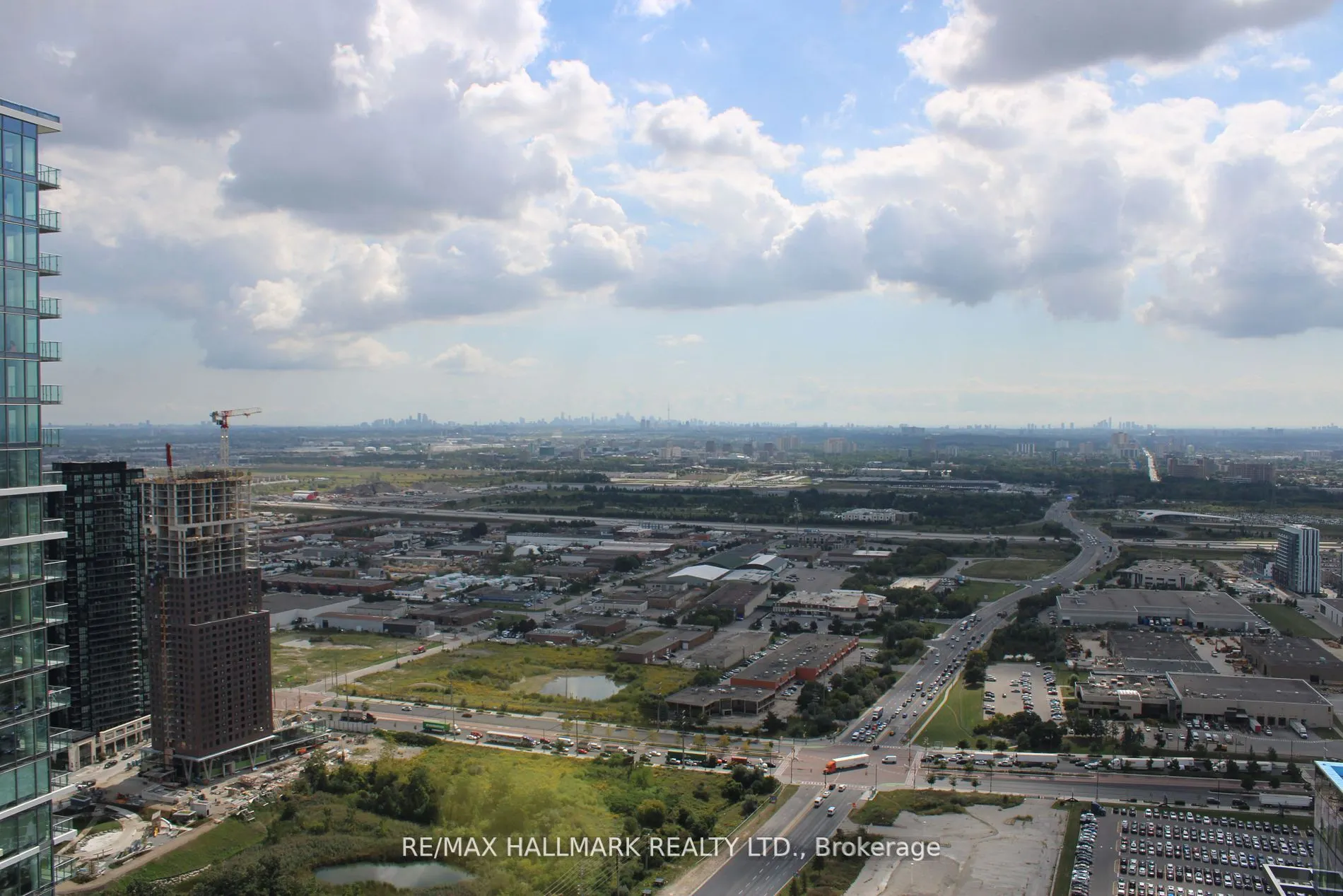 1000 portage Parkway, #5008