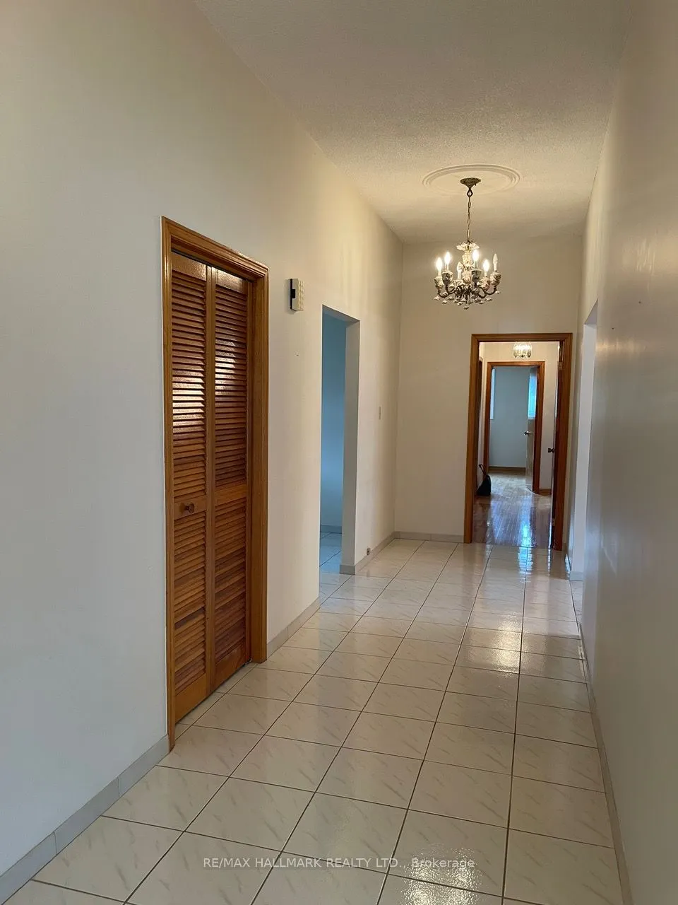 227 Elgin Mills(MAIN FLOOR) Road W