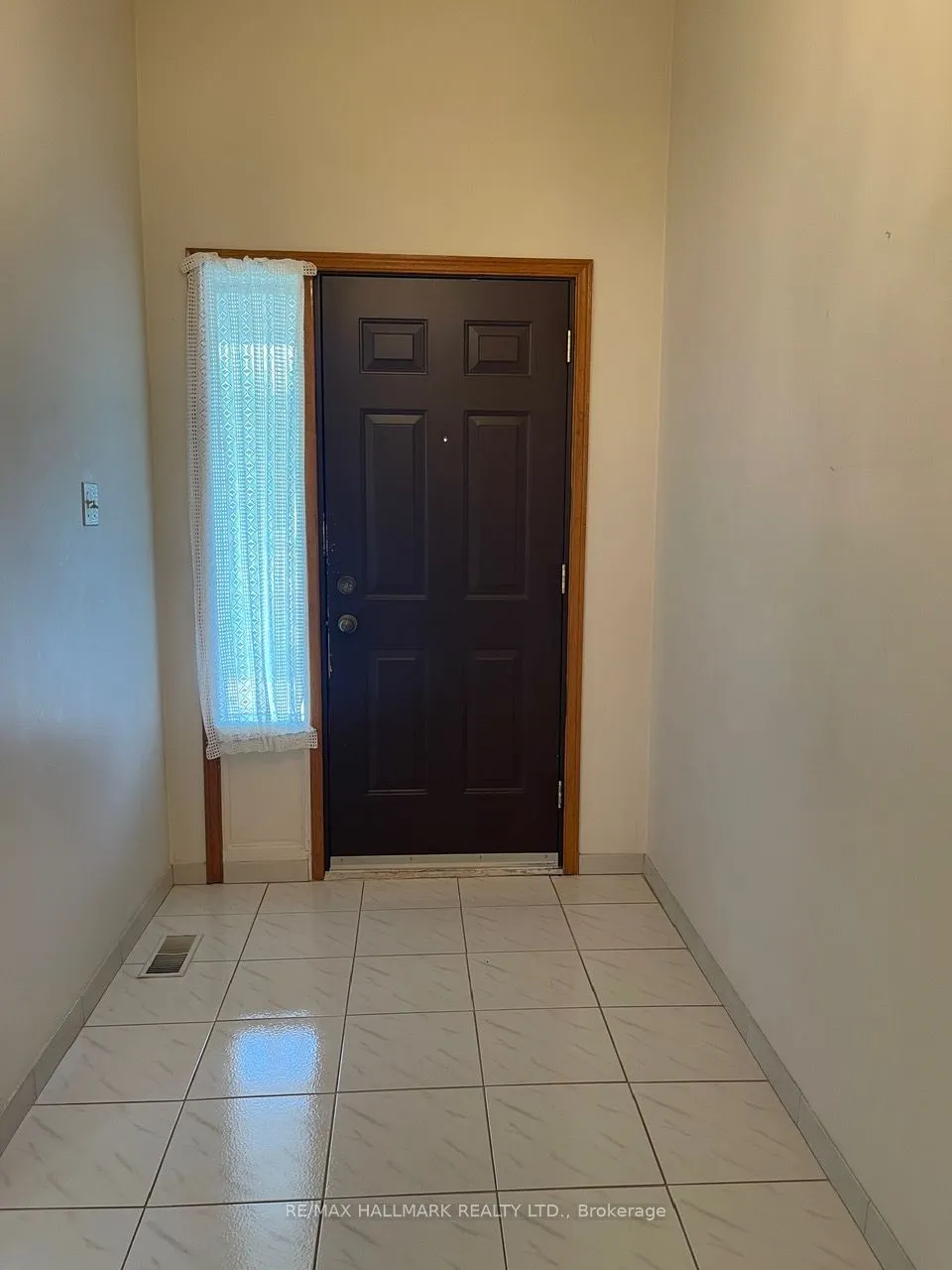 227 Elgin Mills(MAIN FLOOR) Road W