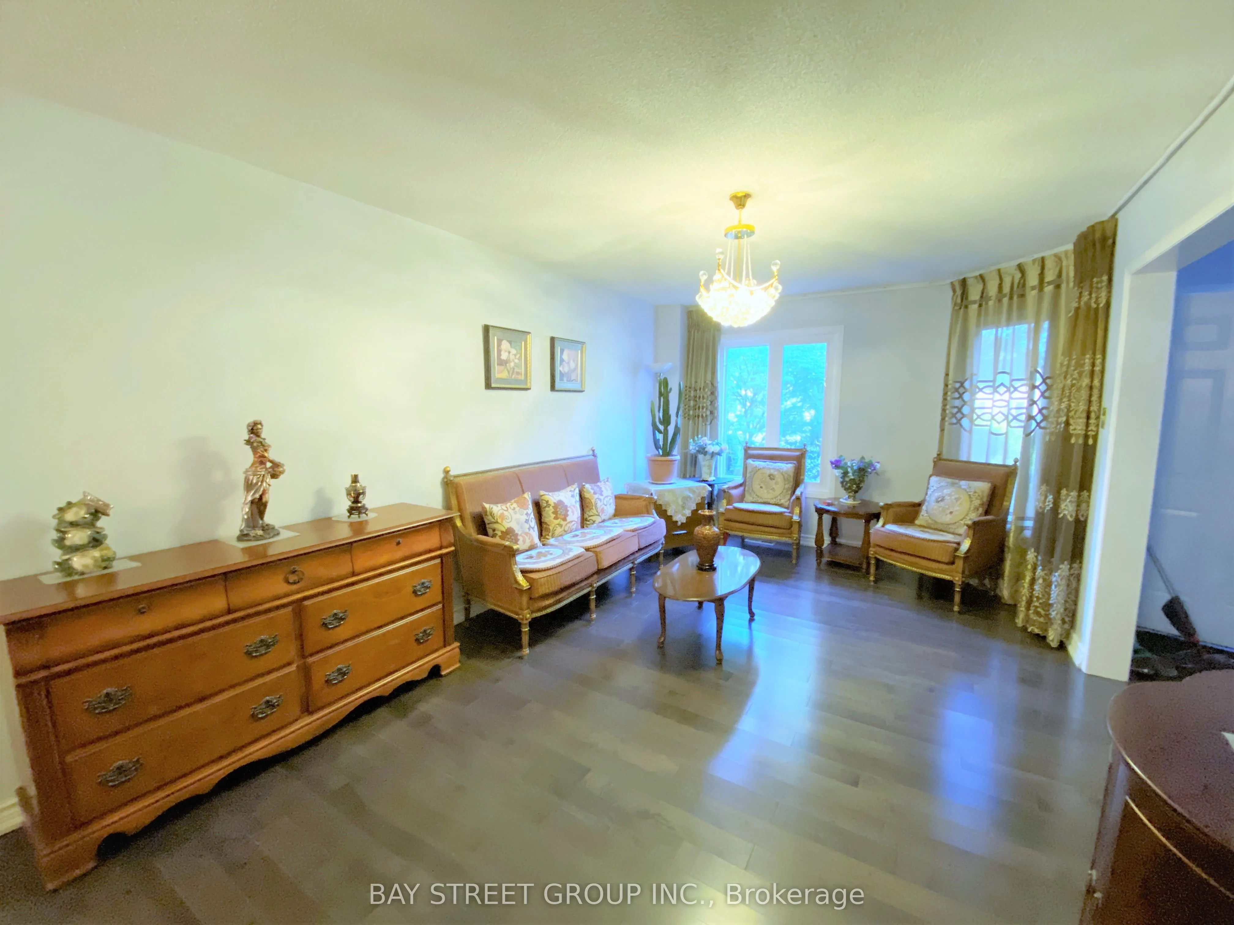 85 Samantha Circle, #1st & 2nd Level