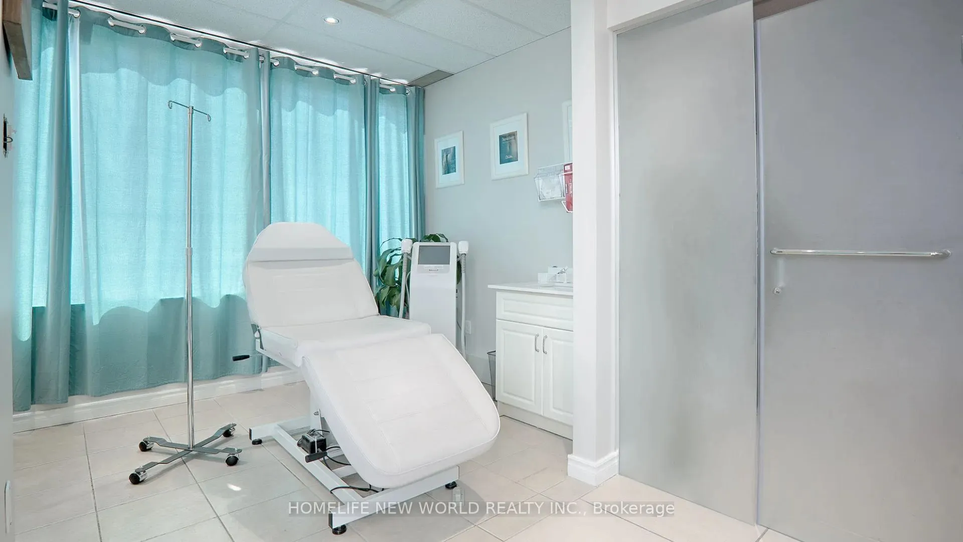 3621 Highway 7 E, #206