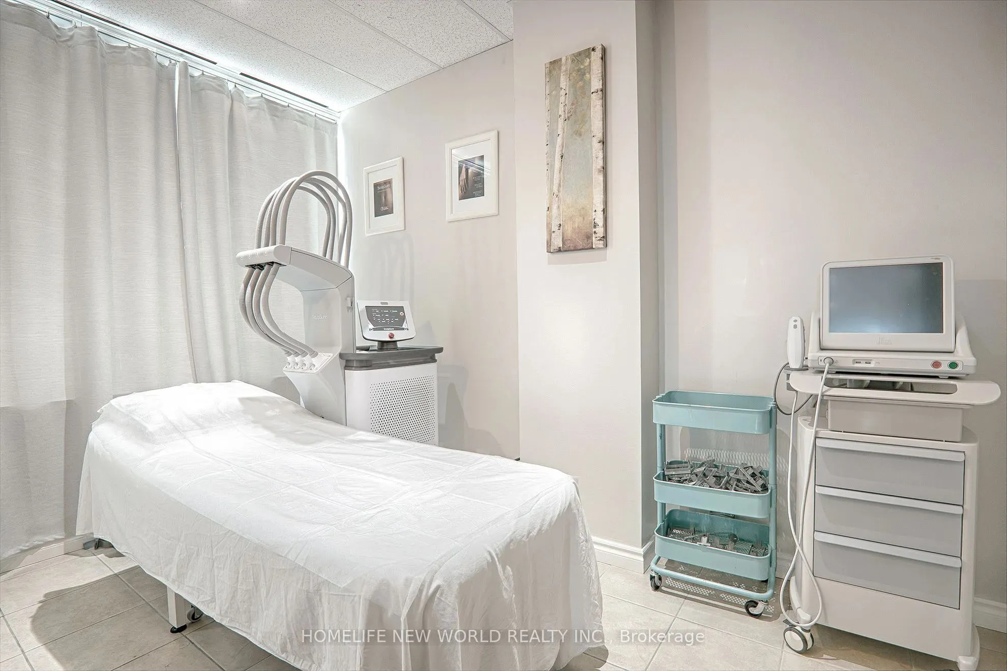 3621 Highway 7 E, #206